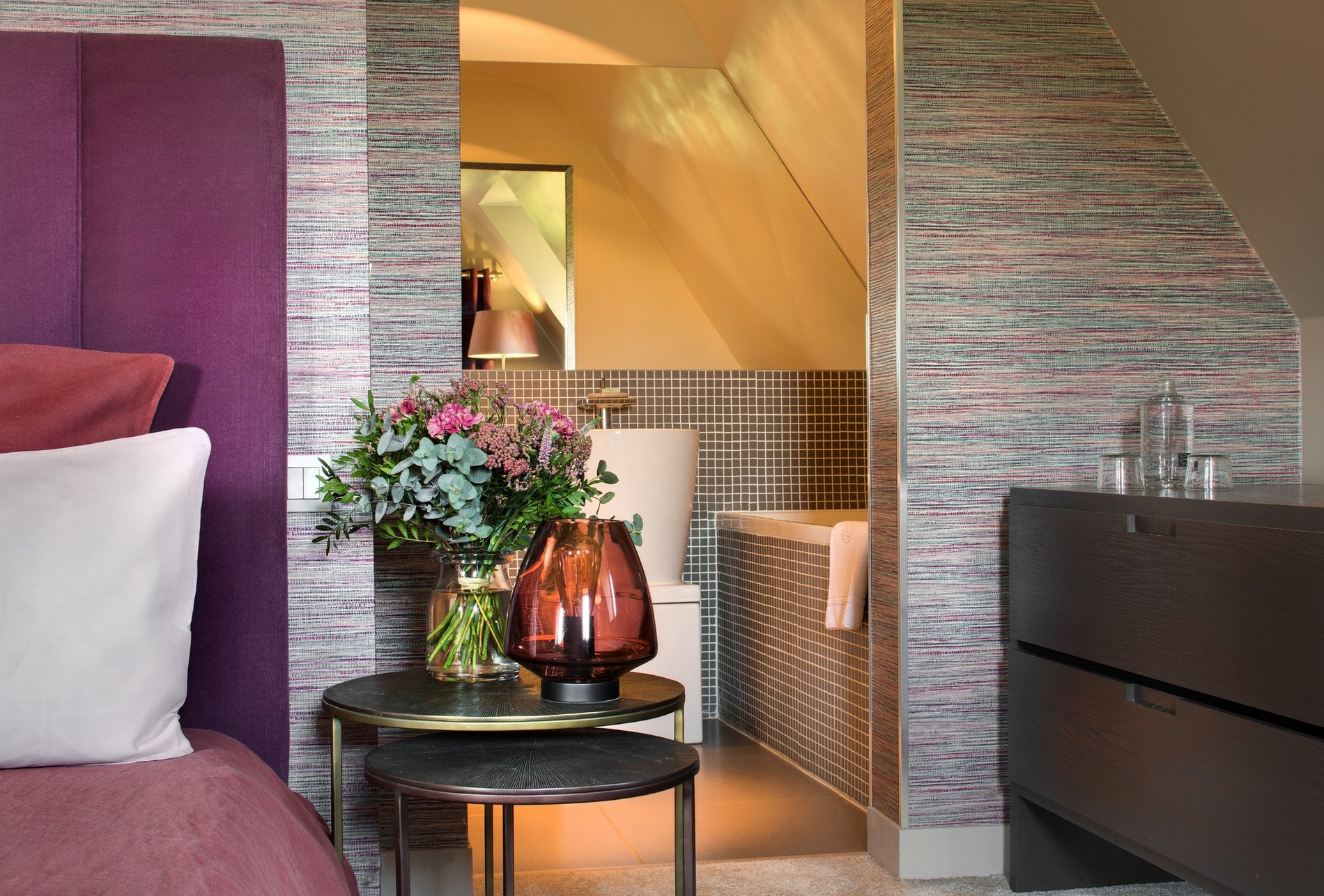 905e3811-aab6-477f-8a74-c6632b398770