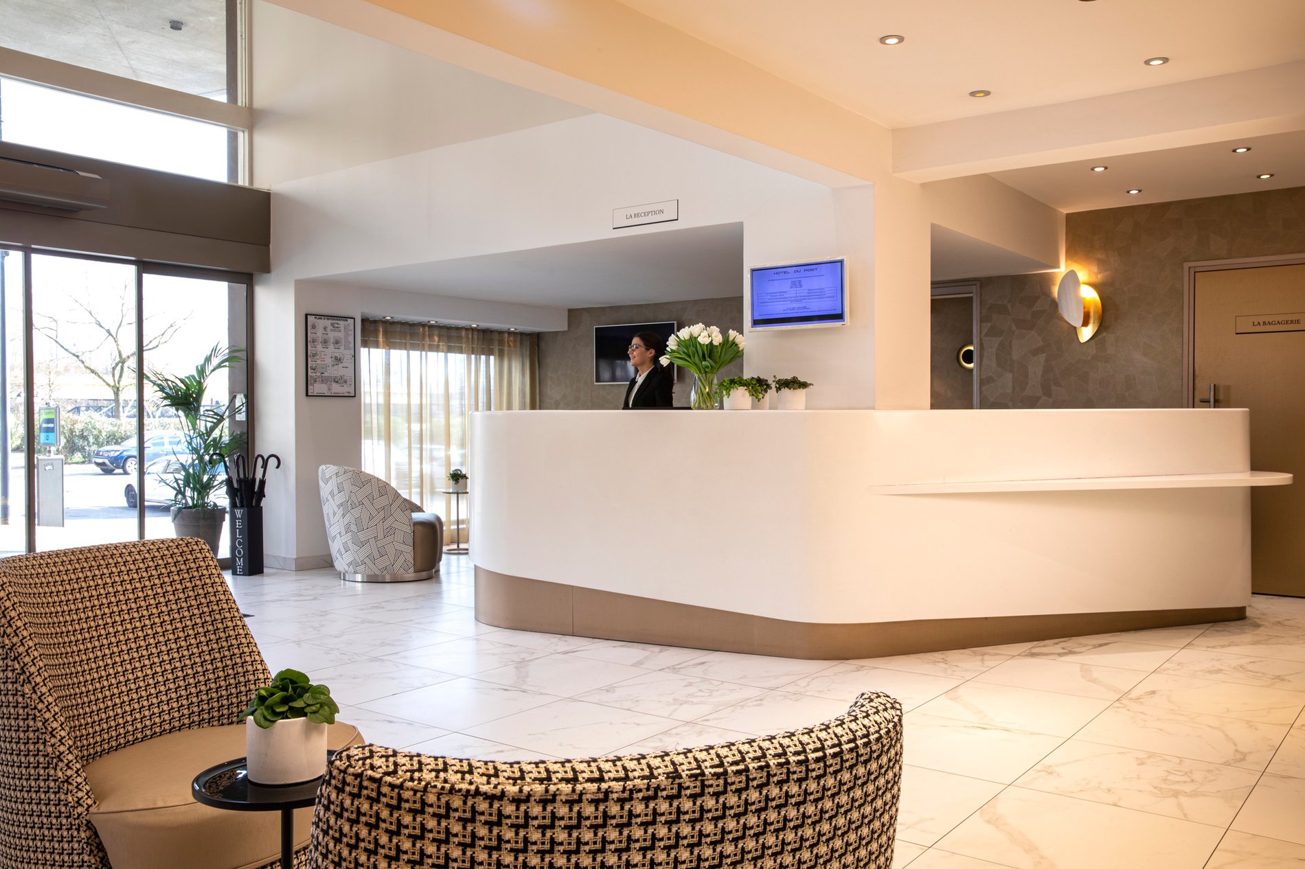 hotel du port nogent conciergerie reception