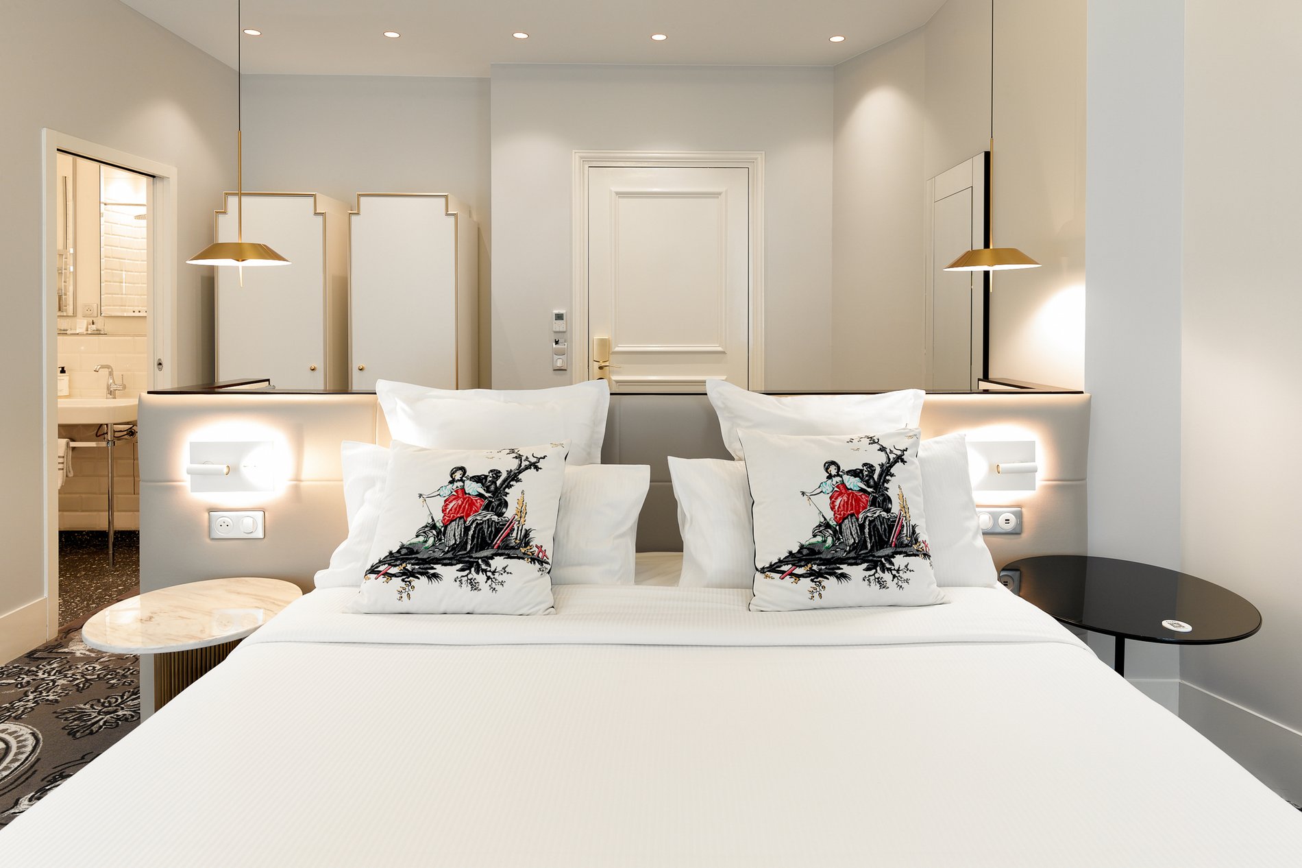 a3130039-300f-4ad6-80c4-49f79eb0aa26