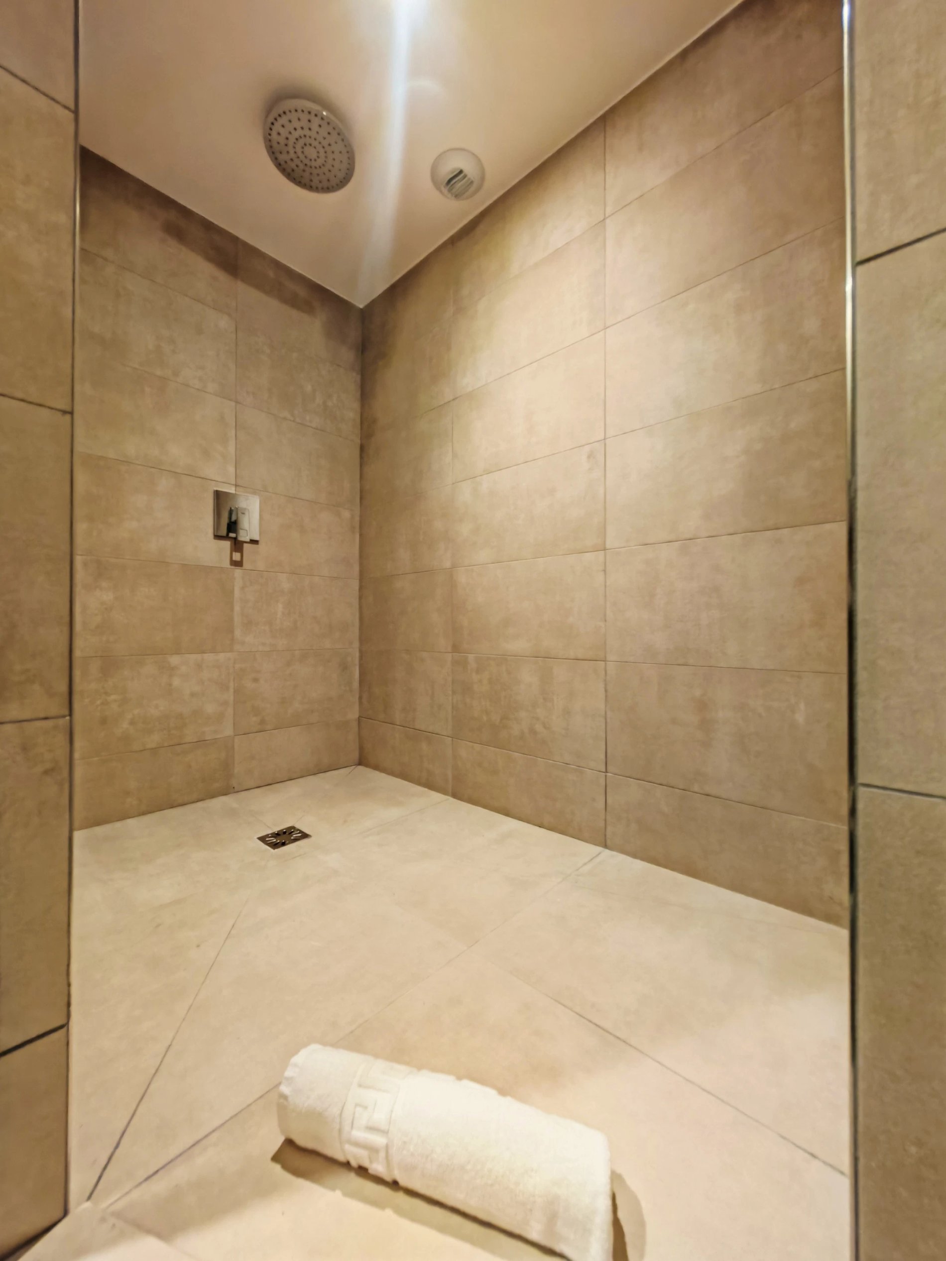 a350b65a-ec0b-47c5-815d-a772db649e9c