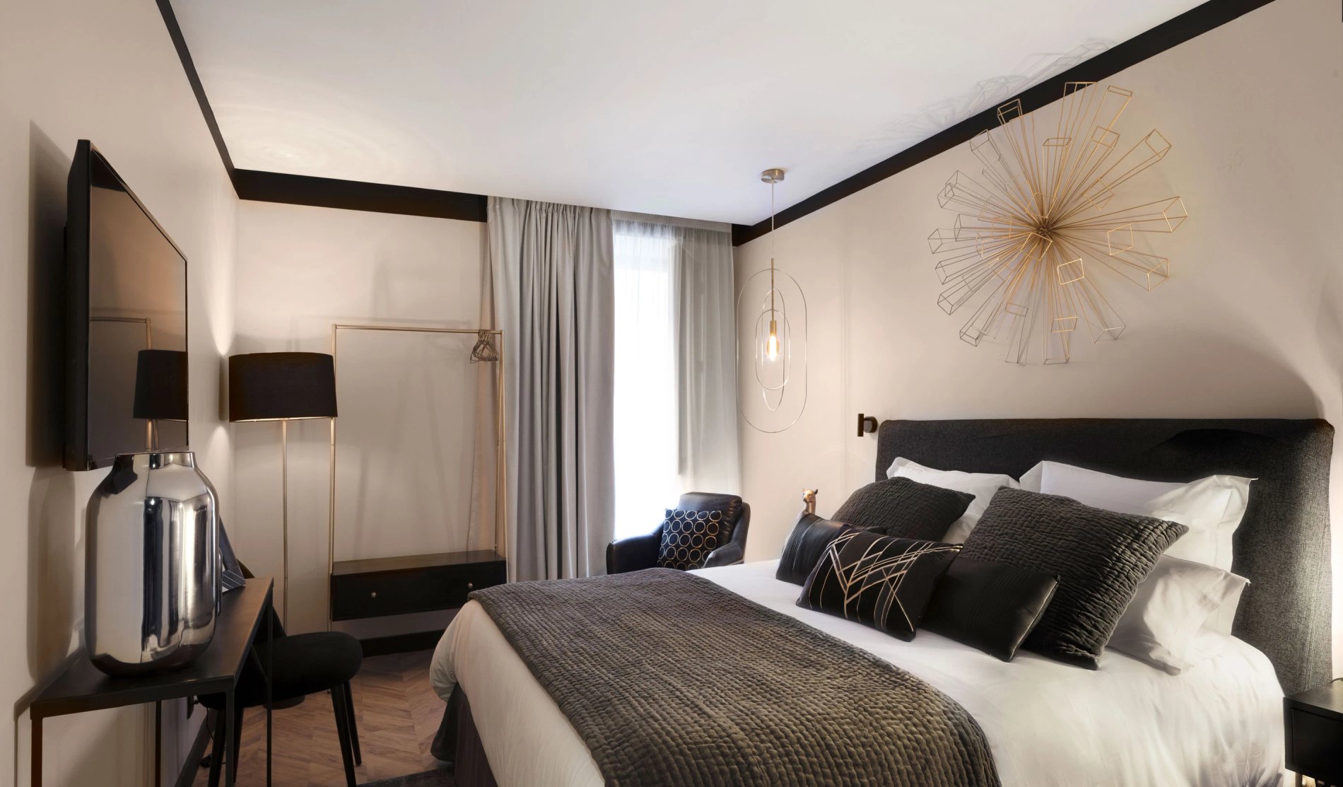 a4327373-8372-4e74-a31a-c048fe54ca50