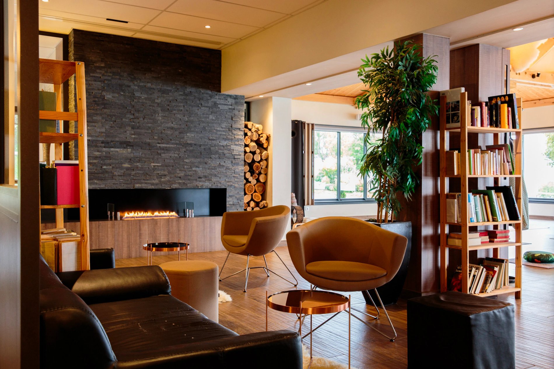 aaaeac76-6bc6-40bc-979e-229dcb228b20