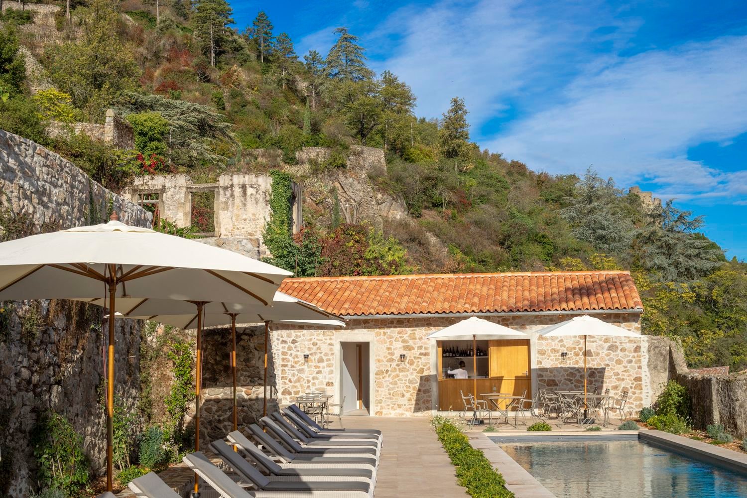 ab7905a3-75a1-4884-a125-c193bb42257a