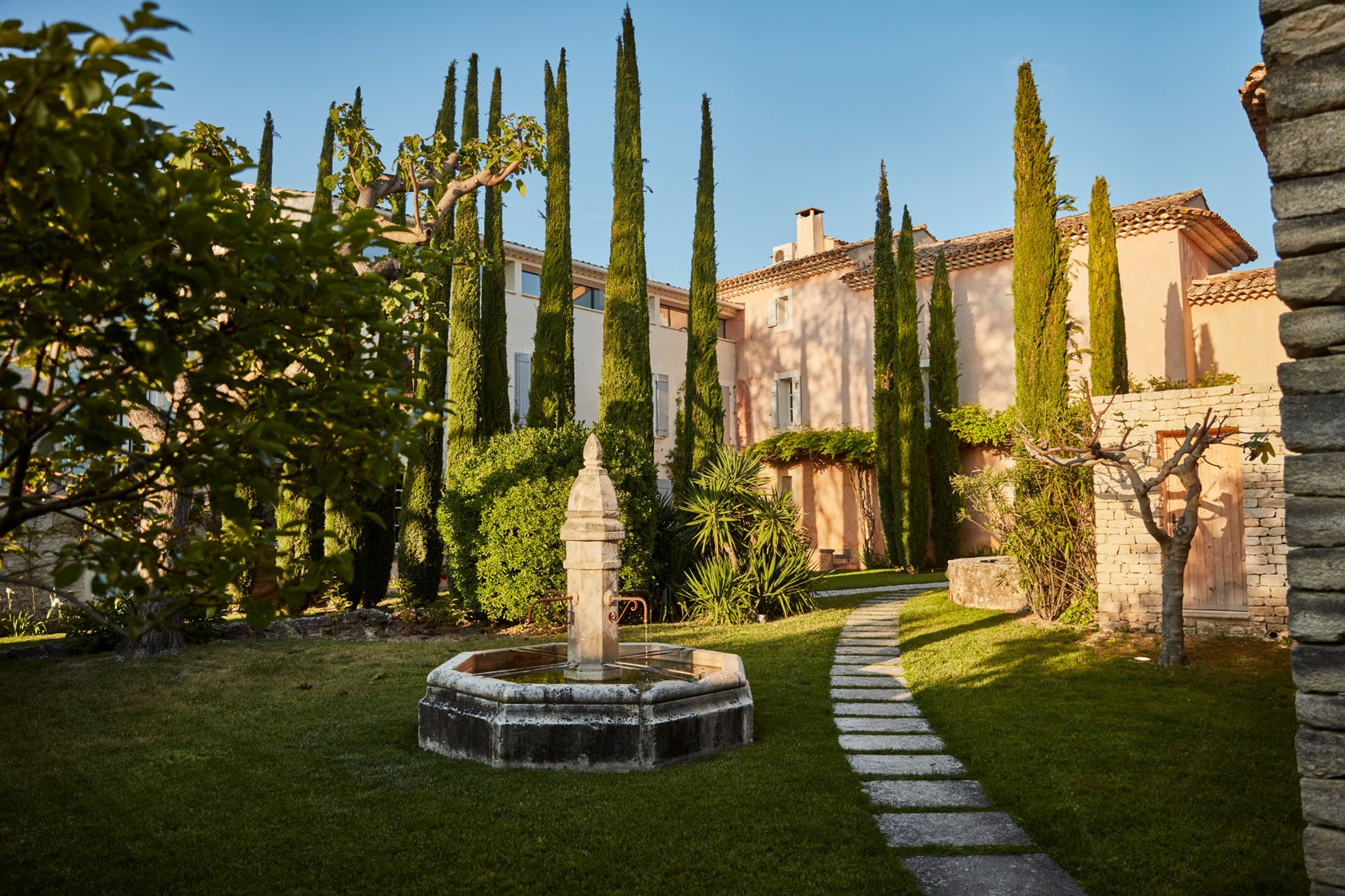 ad4ad768-6a9b-4f3d-b397-b4bf2f04f8dd