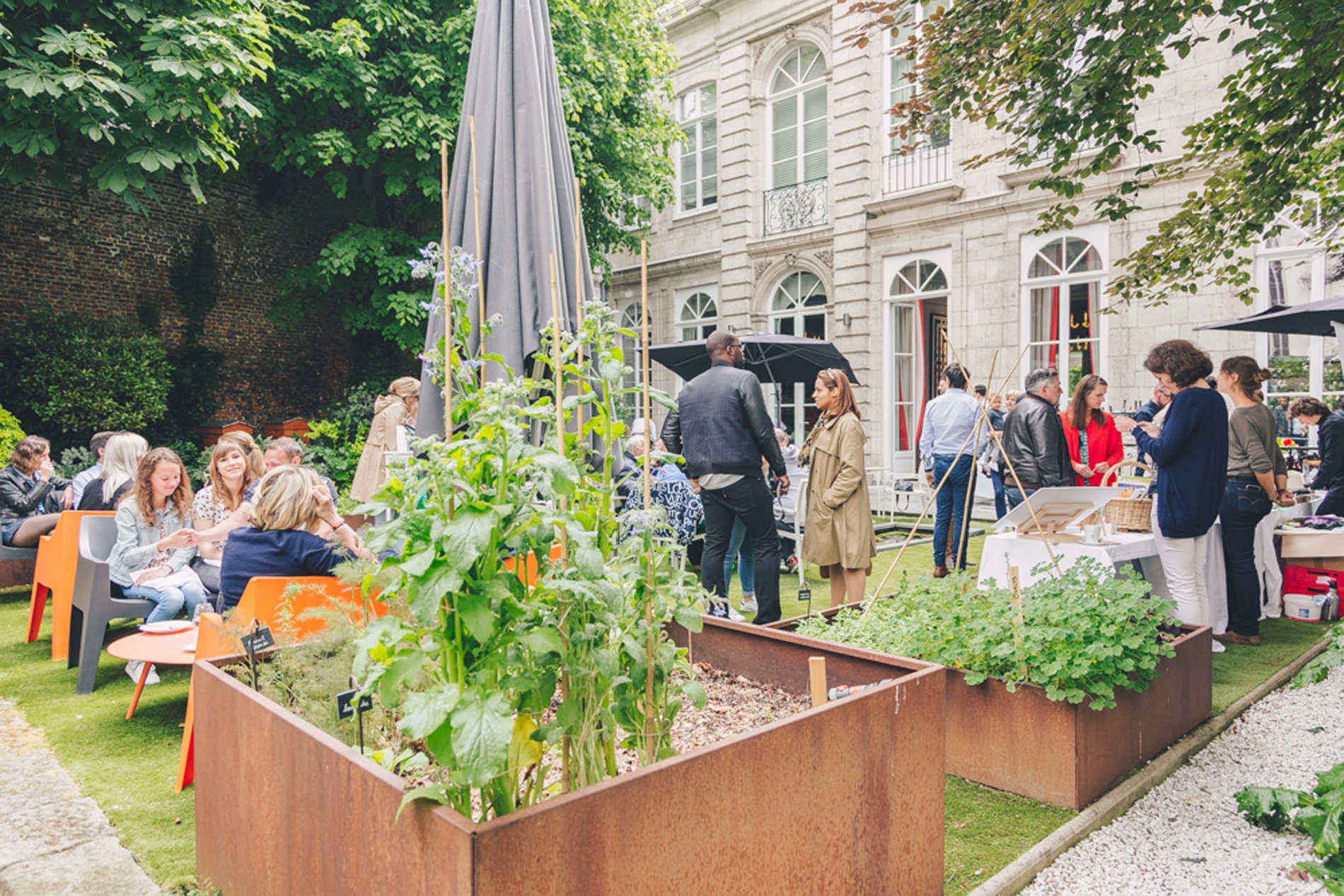 af174d8c-858f-4e48-8b8c-fc63c9a1240c