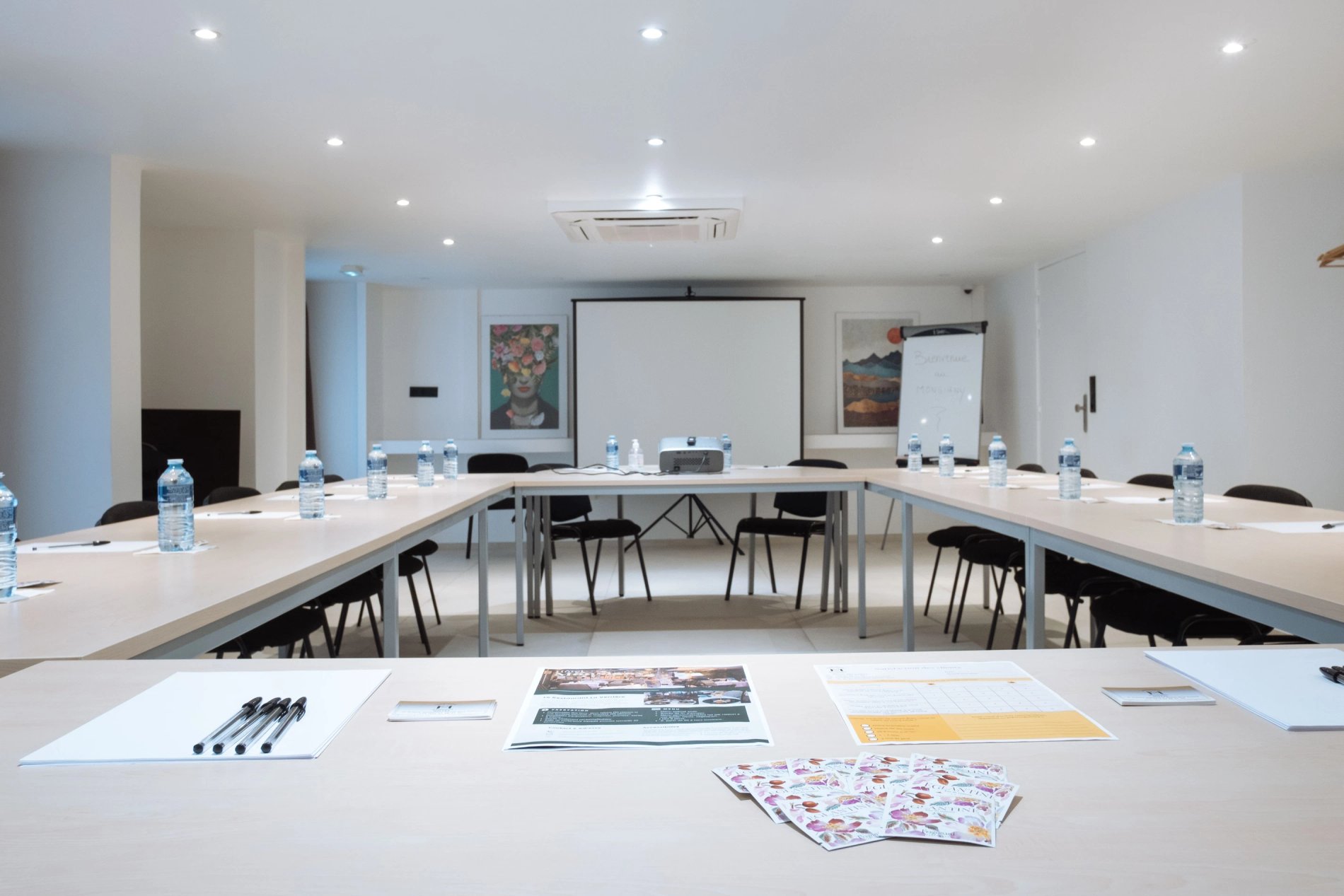 afa04fcd-e32a-4d81-8b8a-16ec9dea7d19