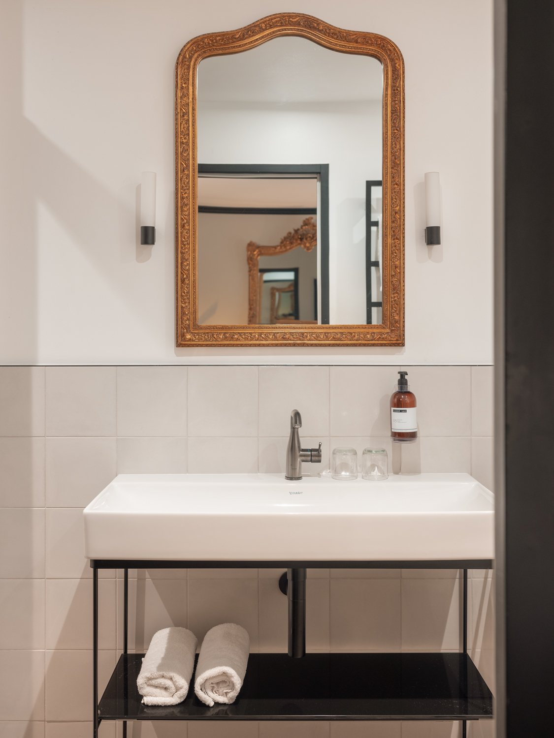 b4f08aea-e3d8-4e6d-9494-99a9d2e4fb10