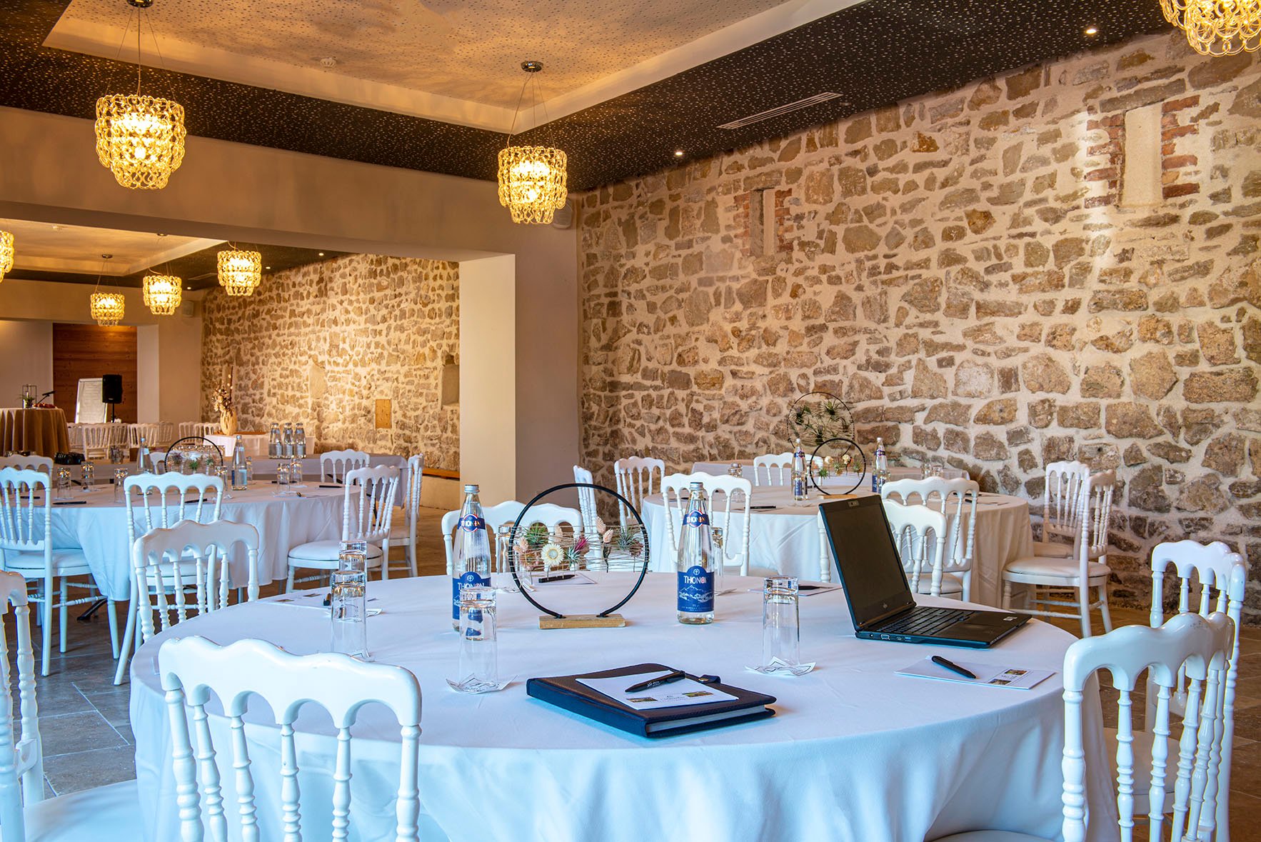 b4f37919-f006-43c0-adb5-66a14948f477