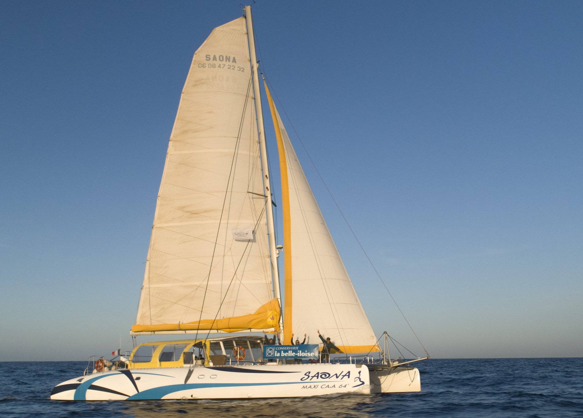 Le Cardinal | Boat crossing