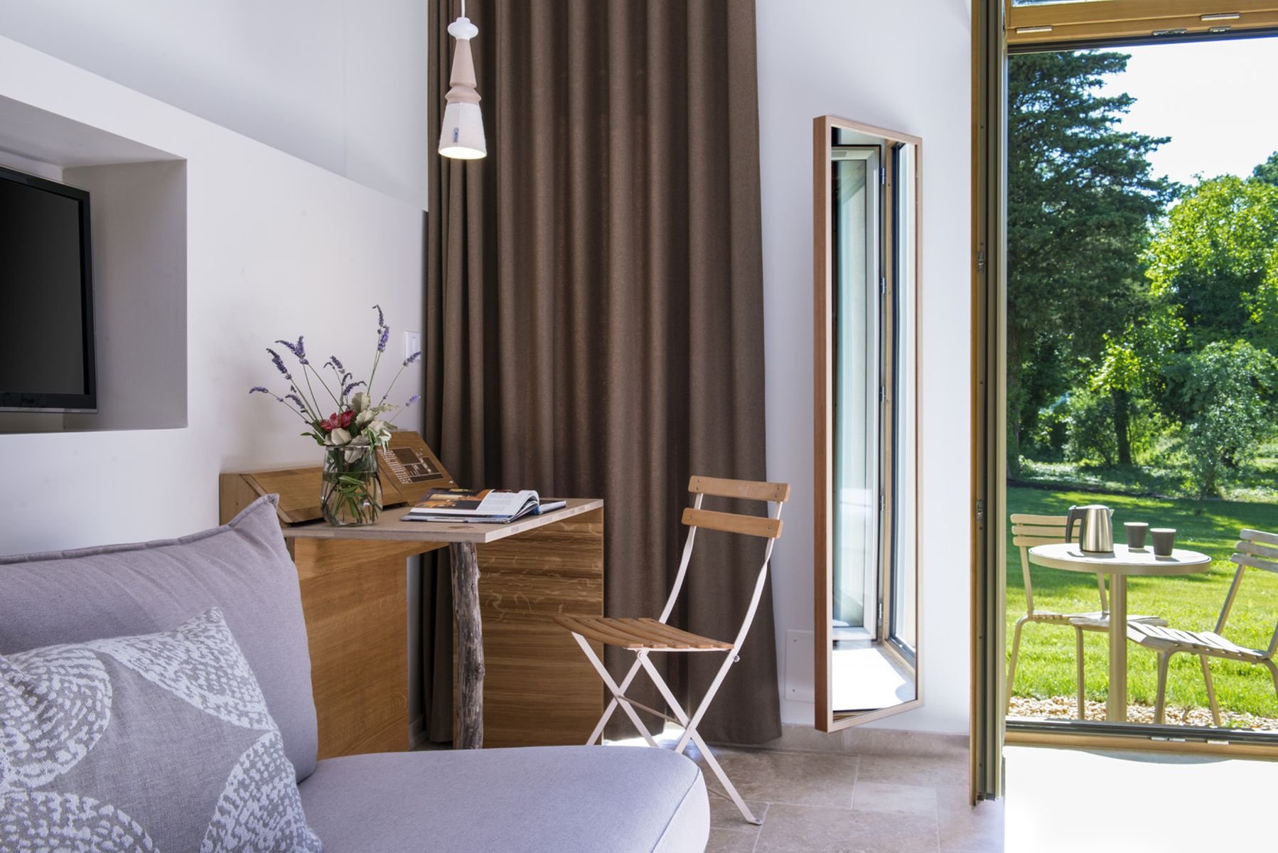 b7b7d341-b27b-45f0-9f3a-a987f0ddad1a