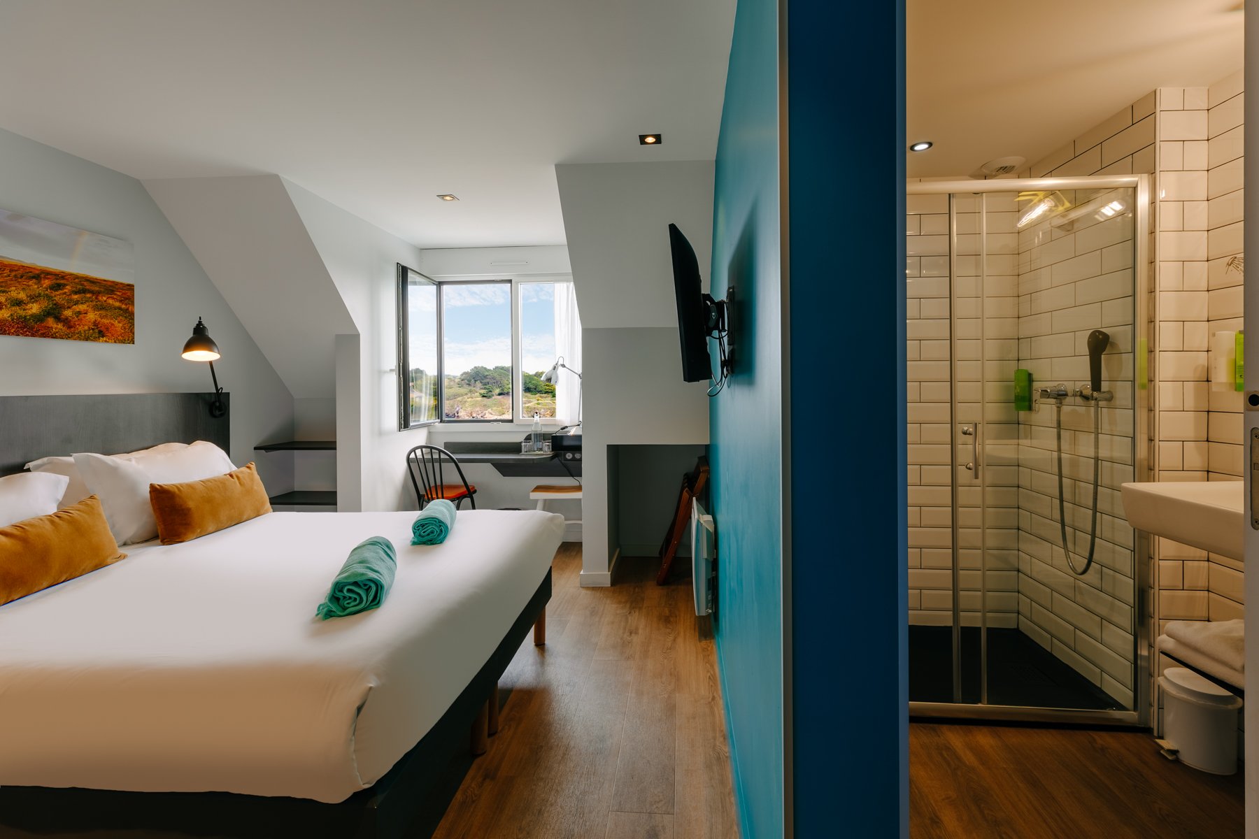 Le Cardinal | Country room