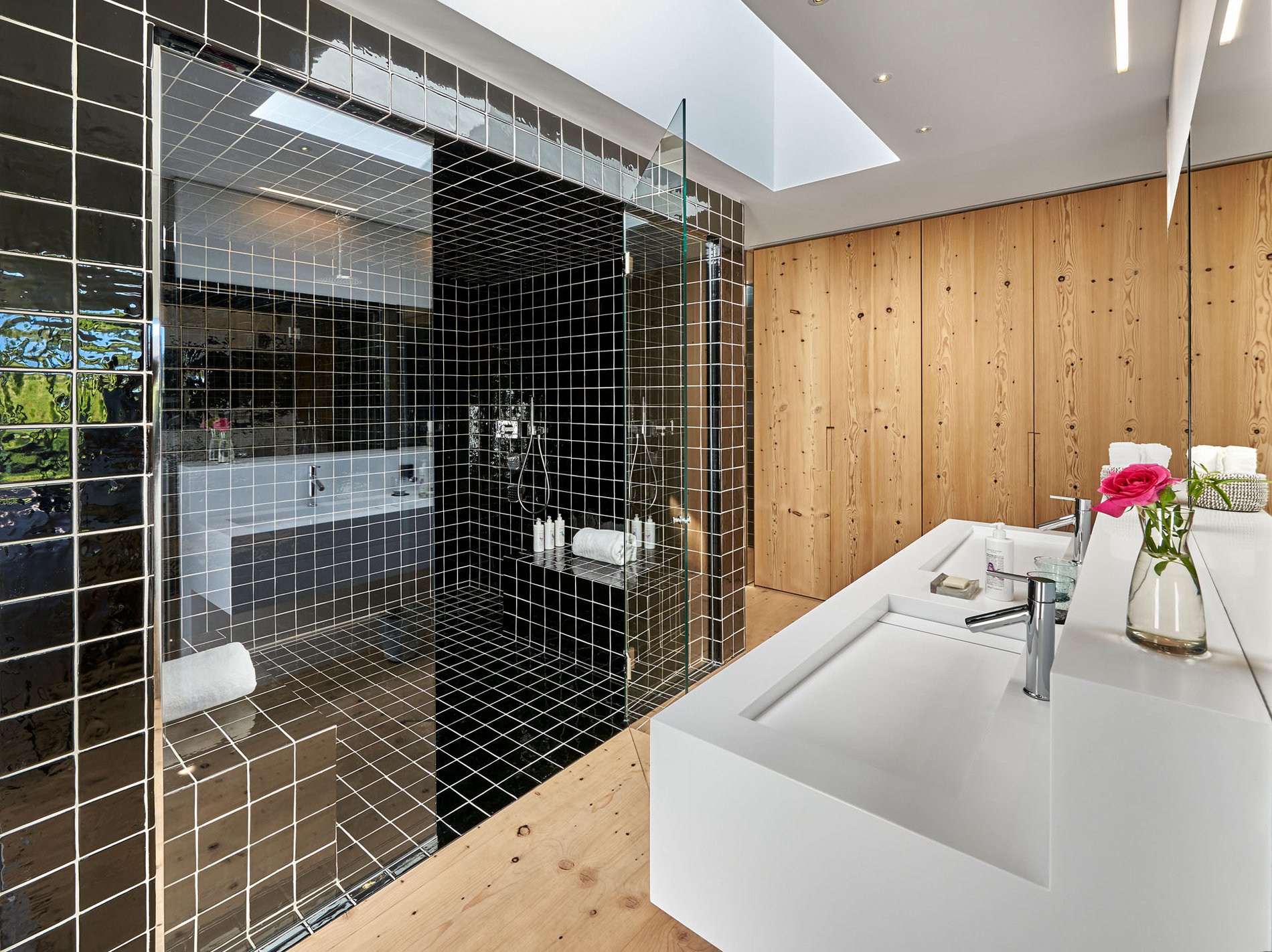 bef17897-9bfb-426d-9919-5d370cb96789