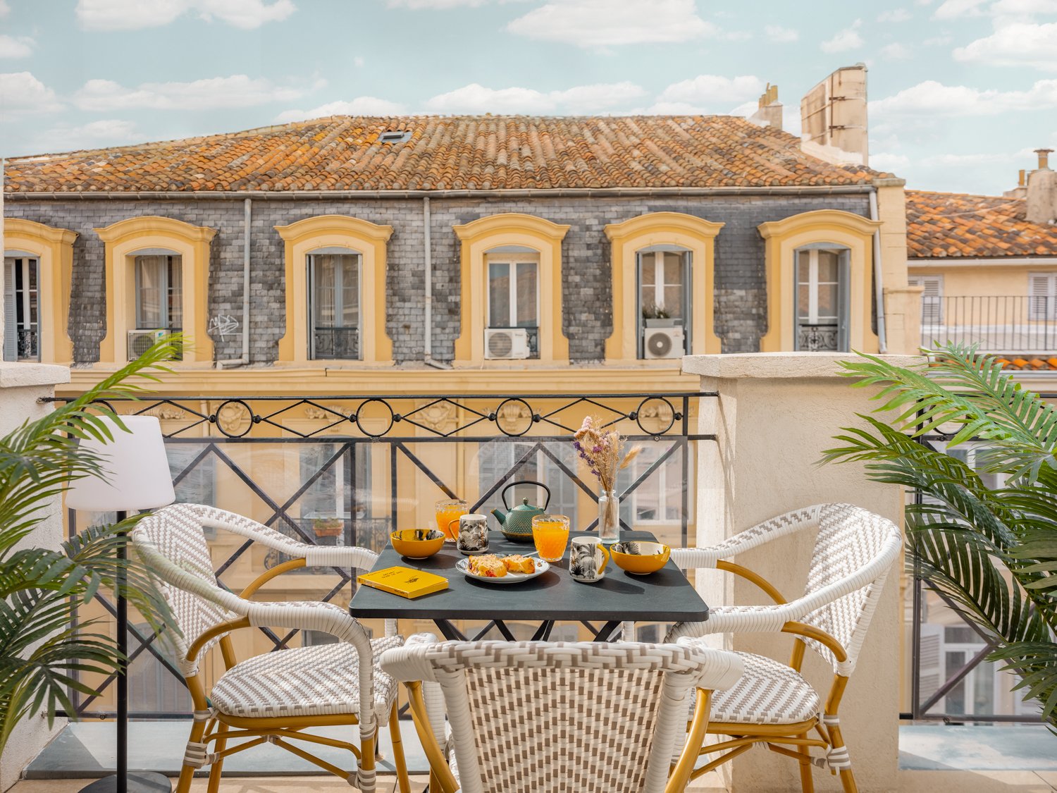 c14b90f7-313f-454d-9786-6e32f0445c2b