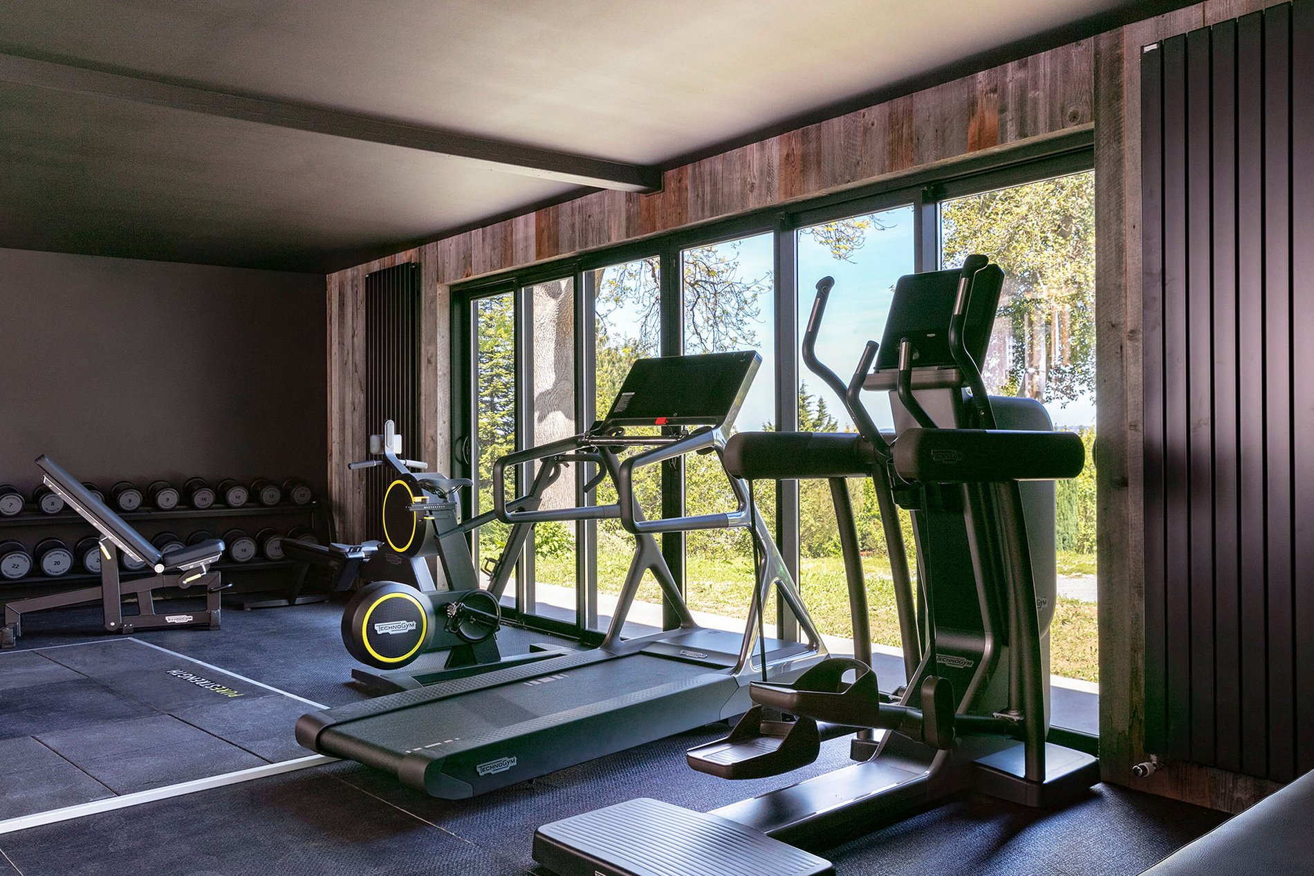 c2f7c43a-4cd4-4dd5-b725-6cd44199f8f6