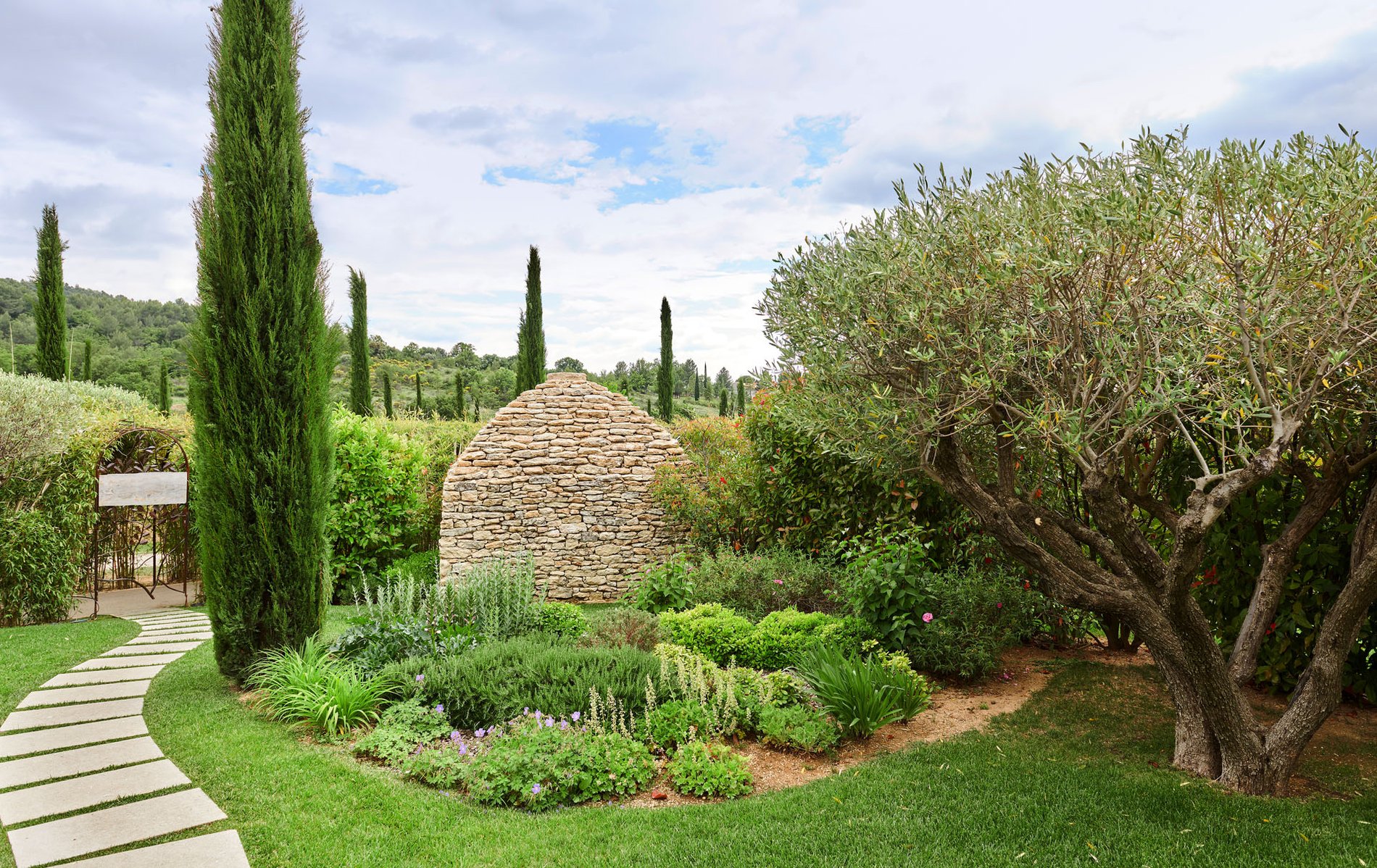 c5c9f816-35e6-4941-8907-8faec60a32d0