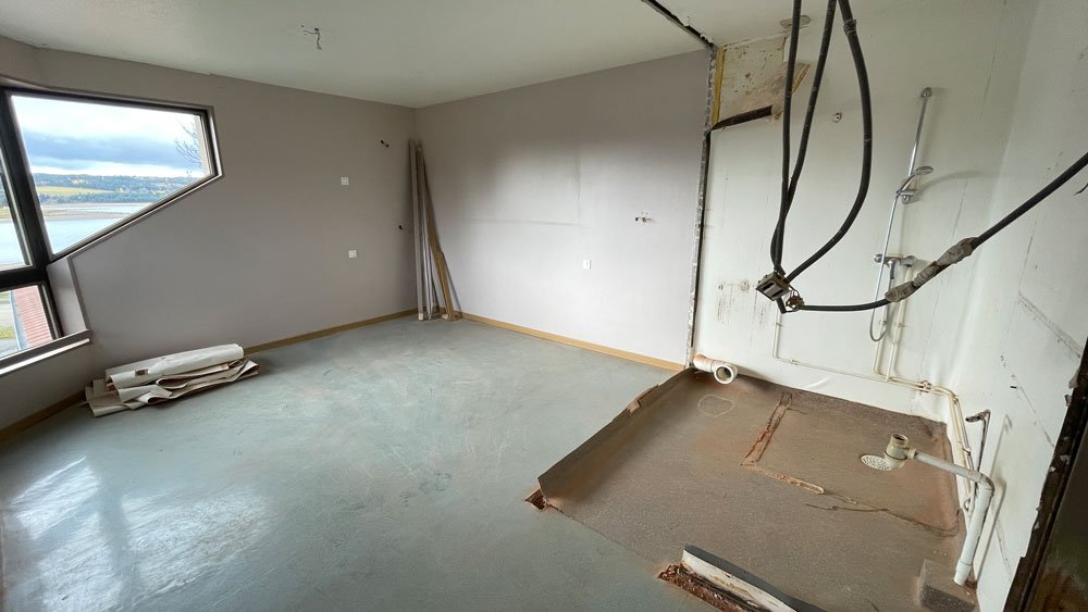 c9f7c54b-99a2-4188-826c-23eabc785401