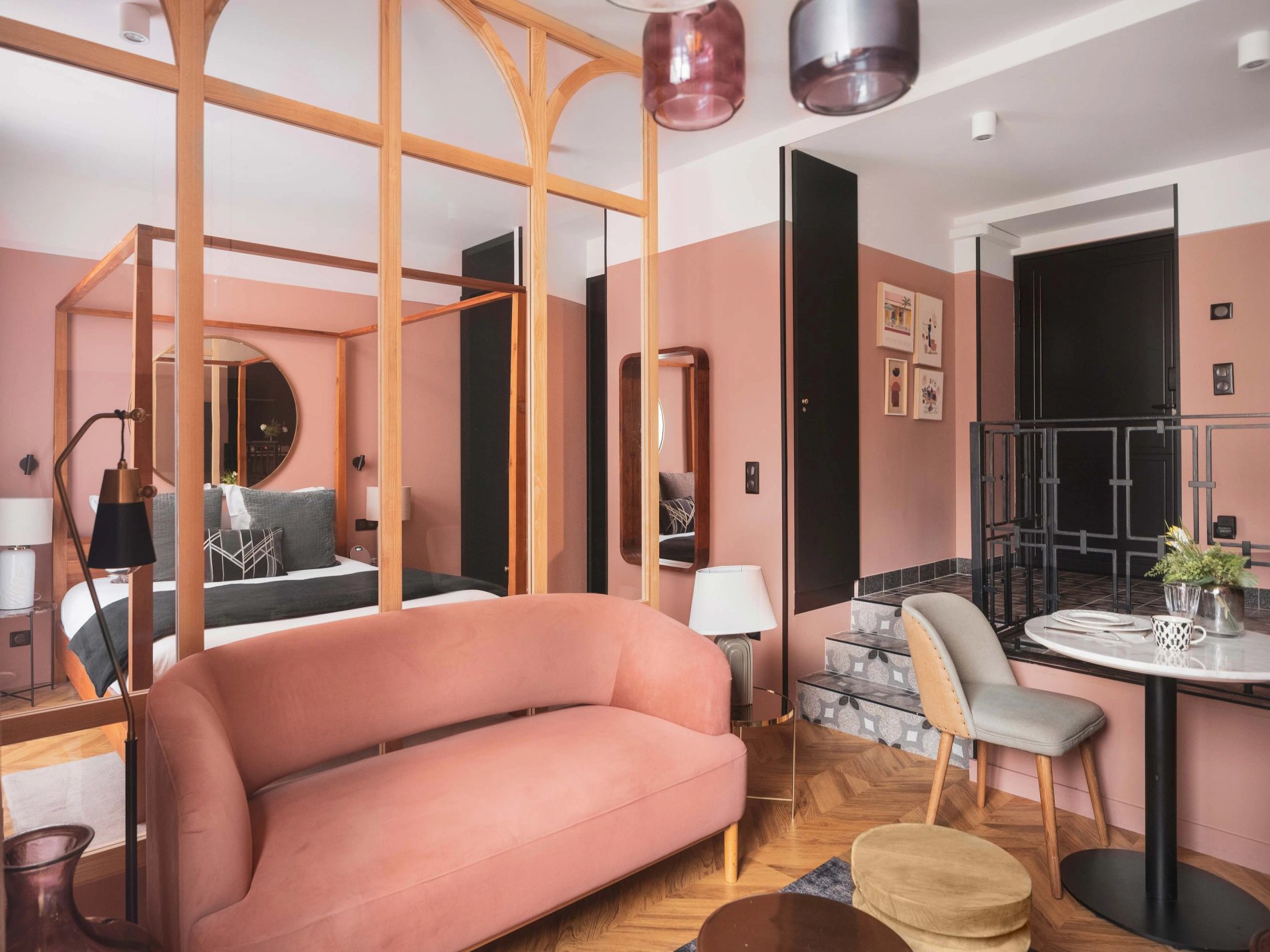 cadd91a7-5da4-4c22-a05d-018130bd235b