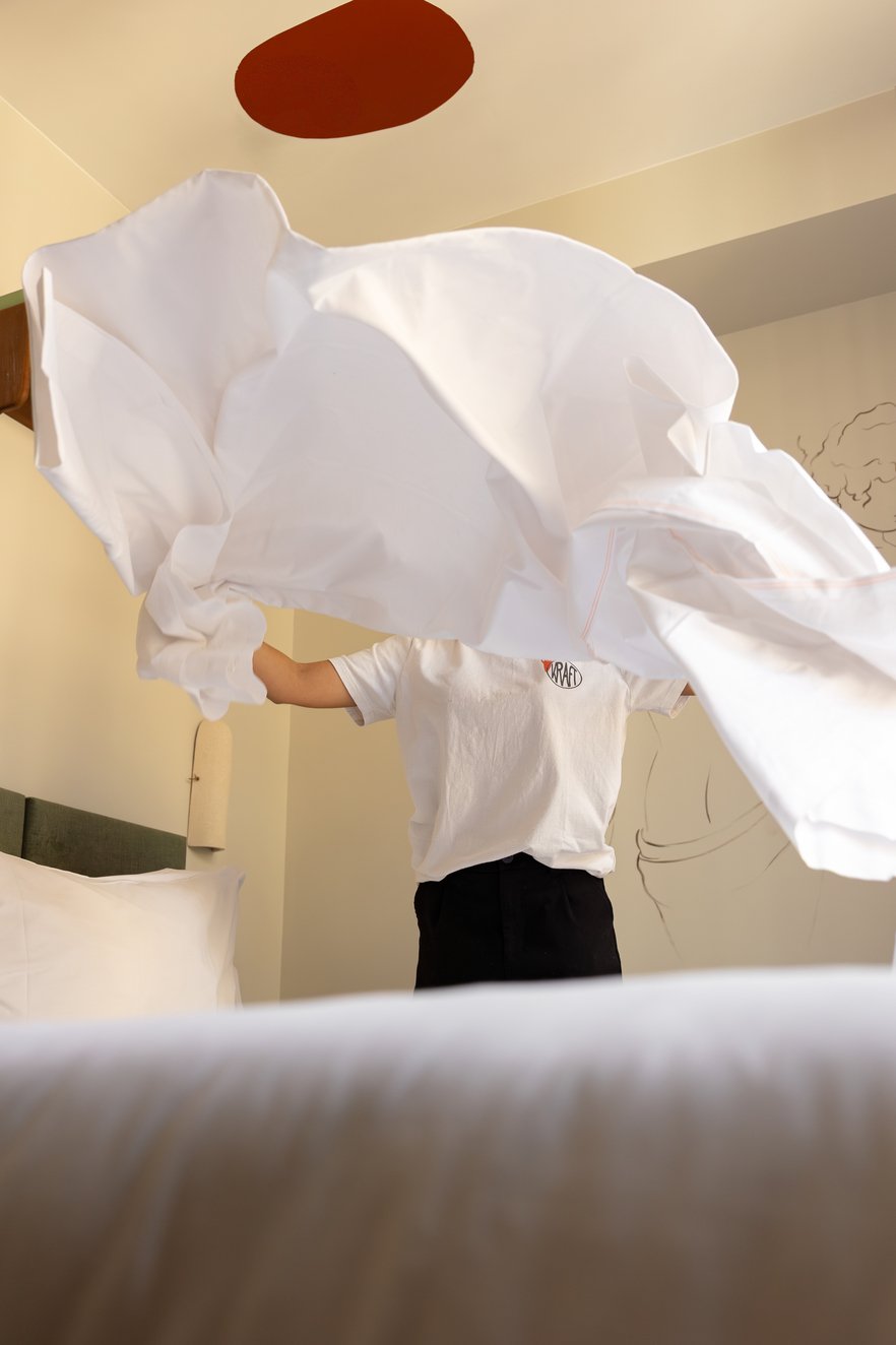 cdbb62c6-e19f-4405-a816-92bb463912de