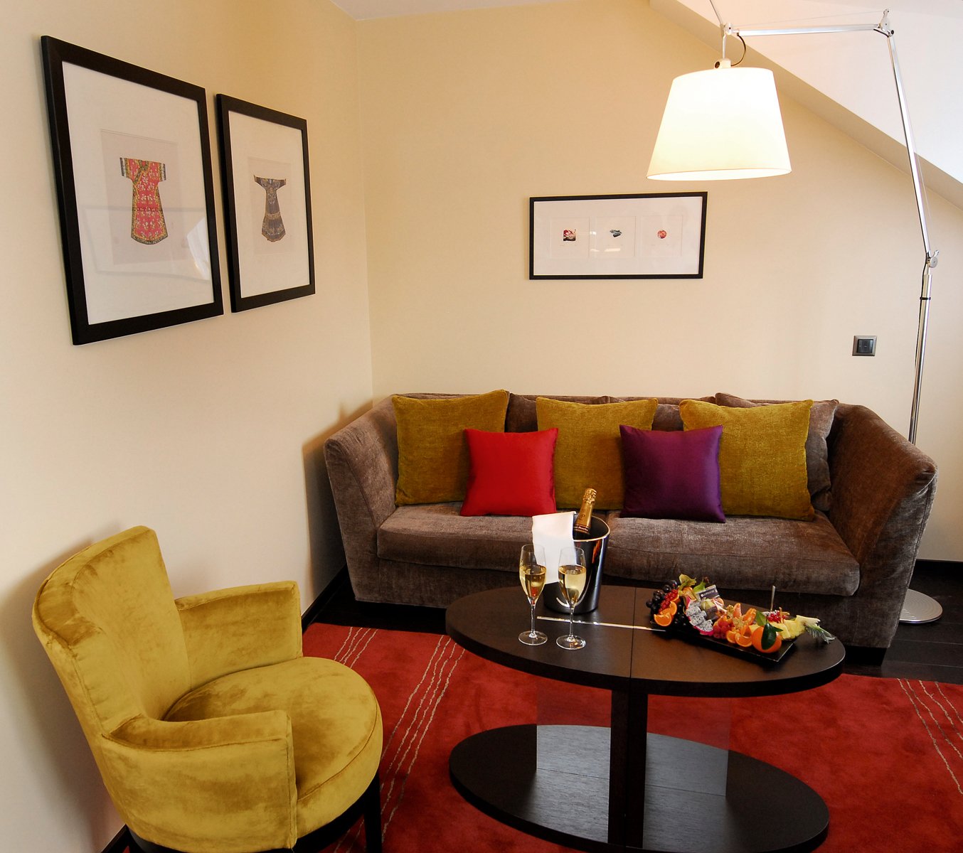 Hotel Eastwest Junior Suite coin salon