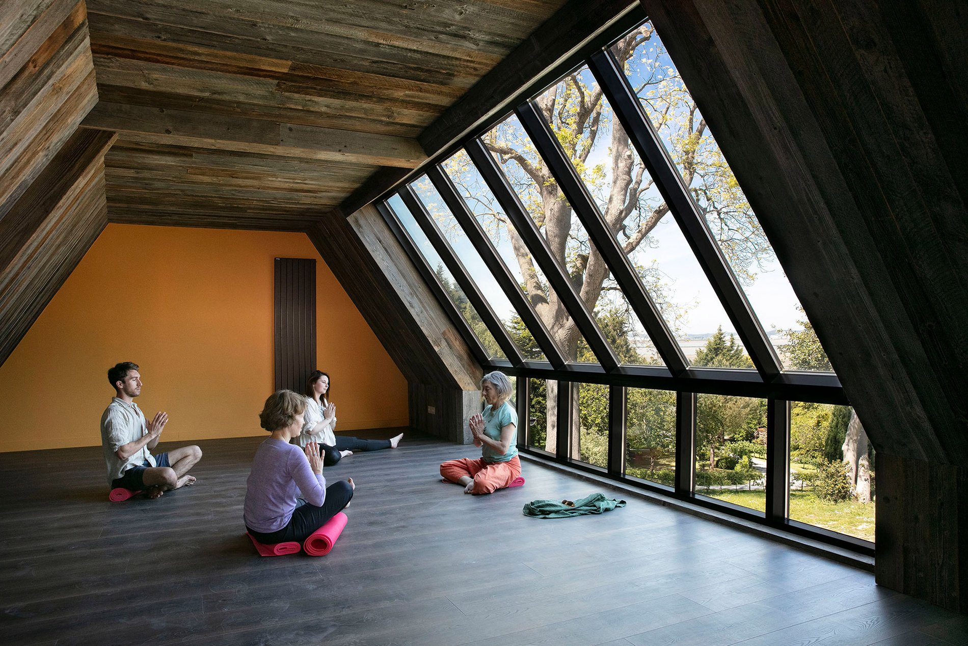 cfe99d31-4b1e-4dff-9cd1-c6dbfbe7ac9e