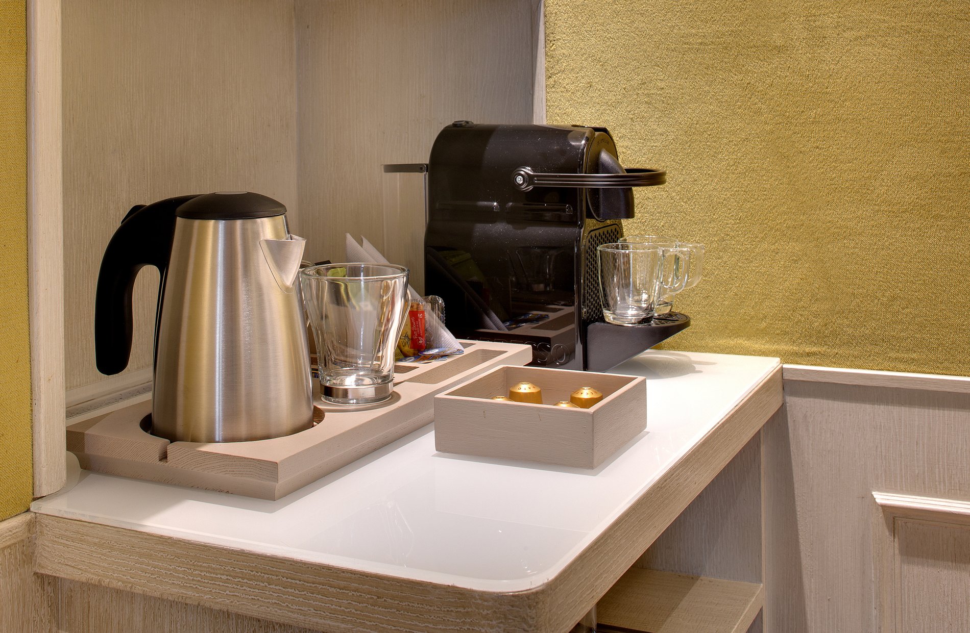 d3eb2006-0194-457b-8e80-5bd260899a8a