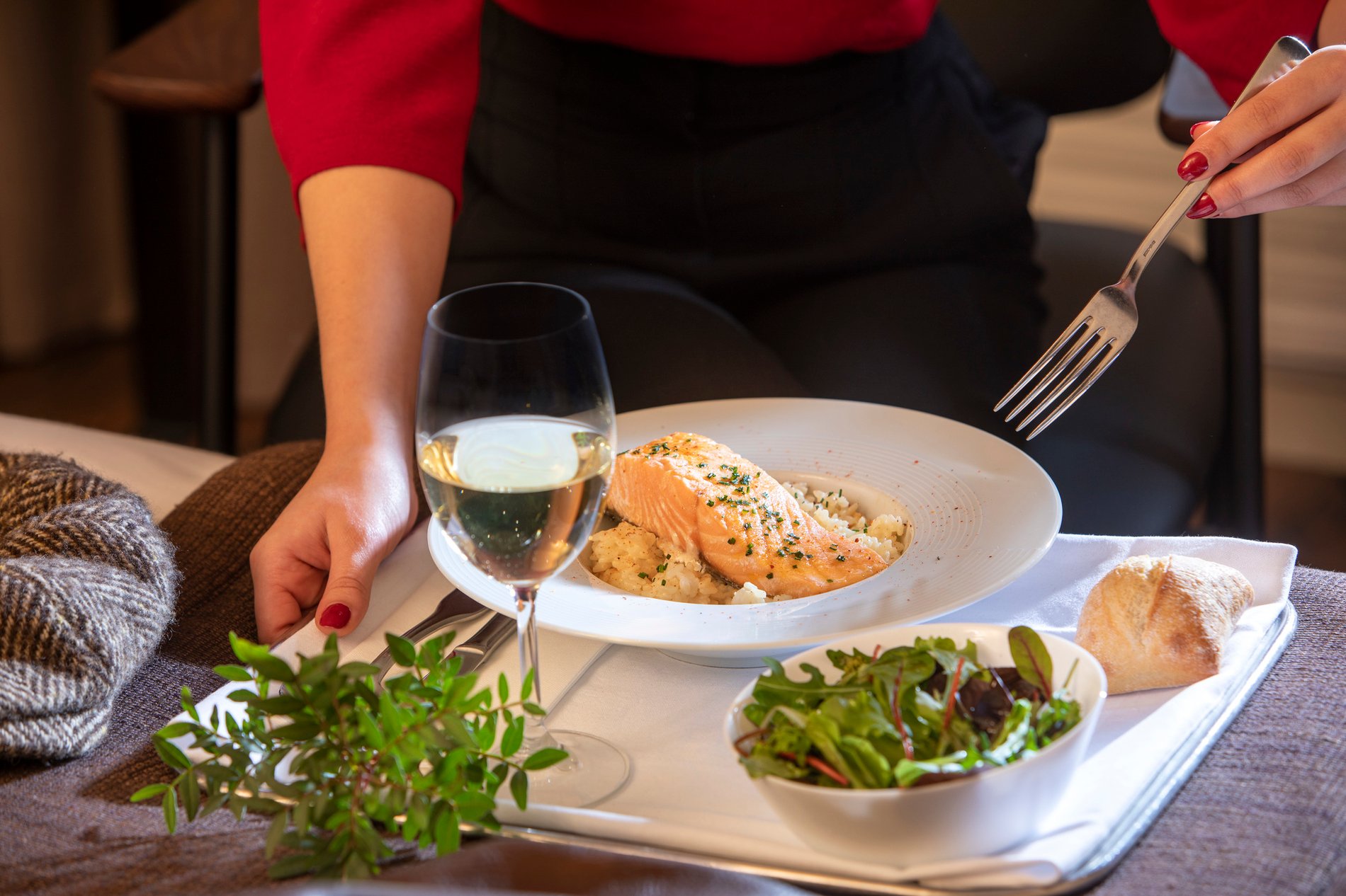 hotel du port salle petit déjeuner buffet