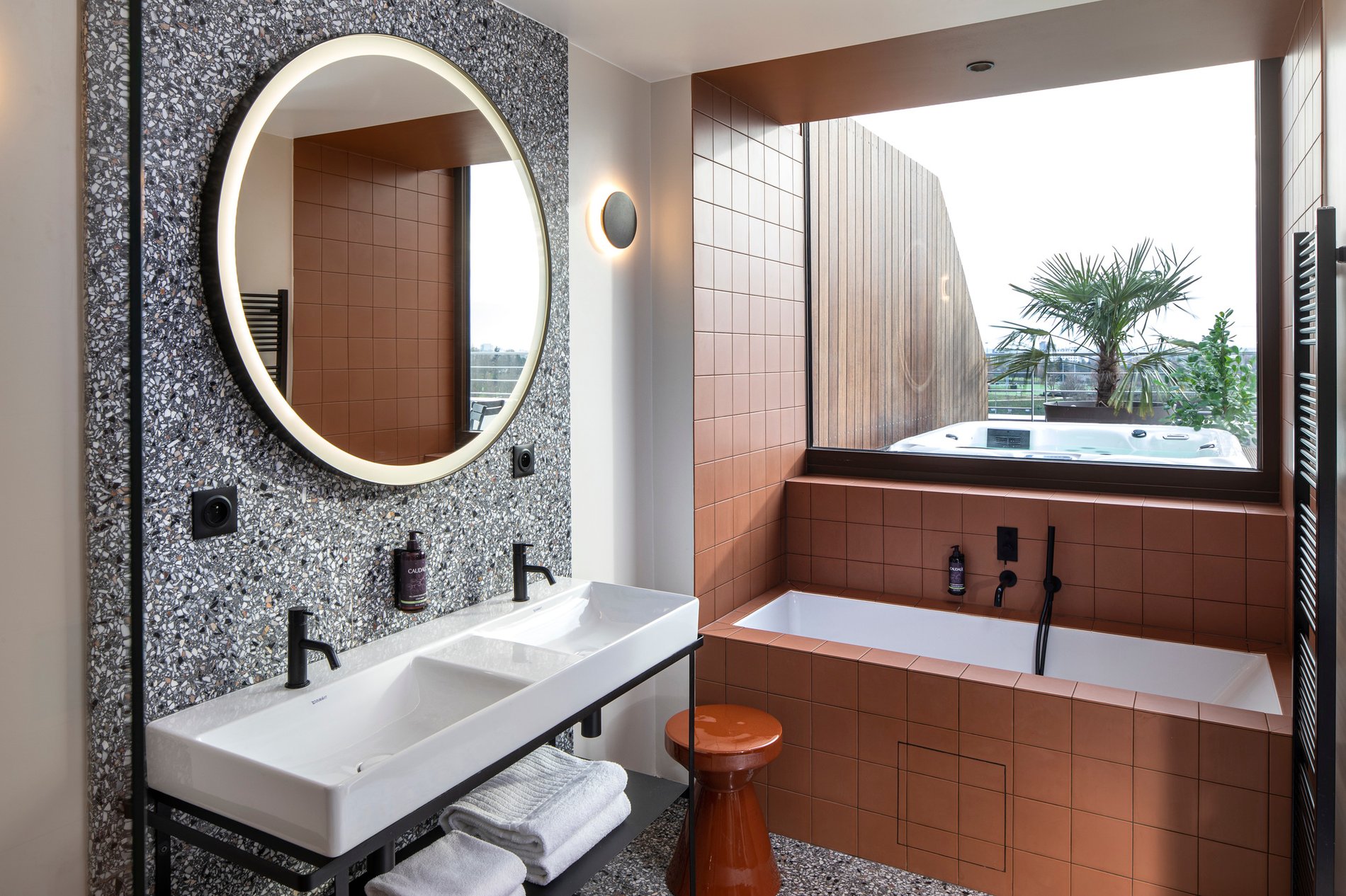 Hôtel du Port | Suite | Salle de bain
