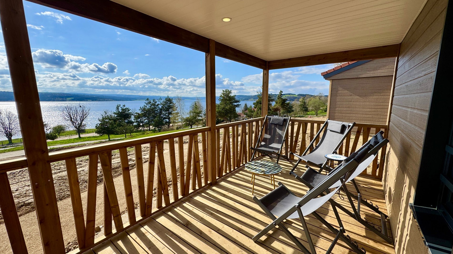 de88c805-e6ba-4f9a-9a3c-3edd72bec551