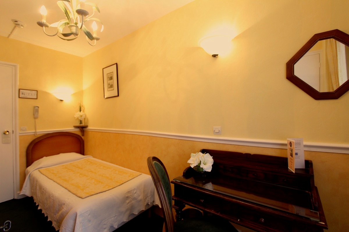 deaaa544-9ae4-487e-be23-76e9ff2faf29