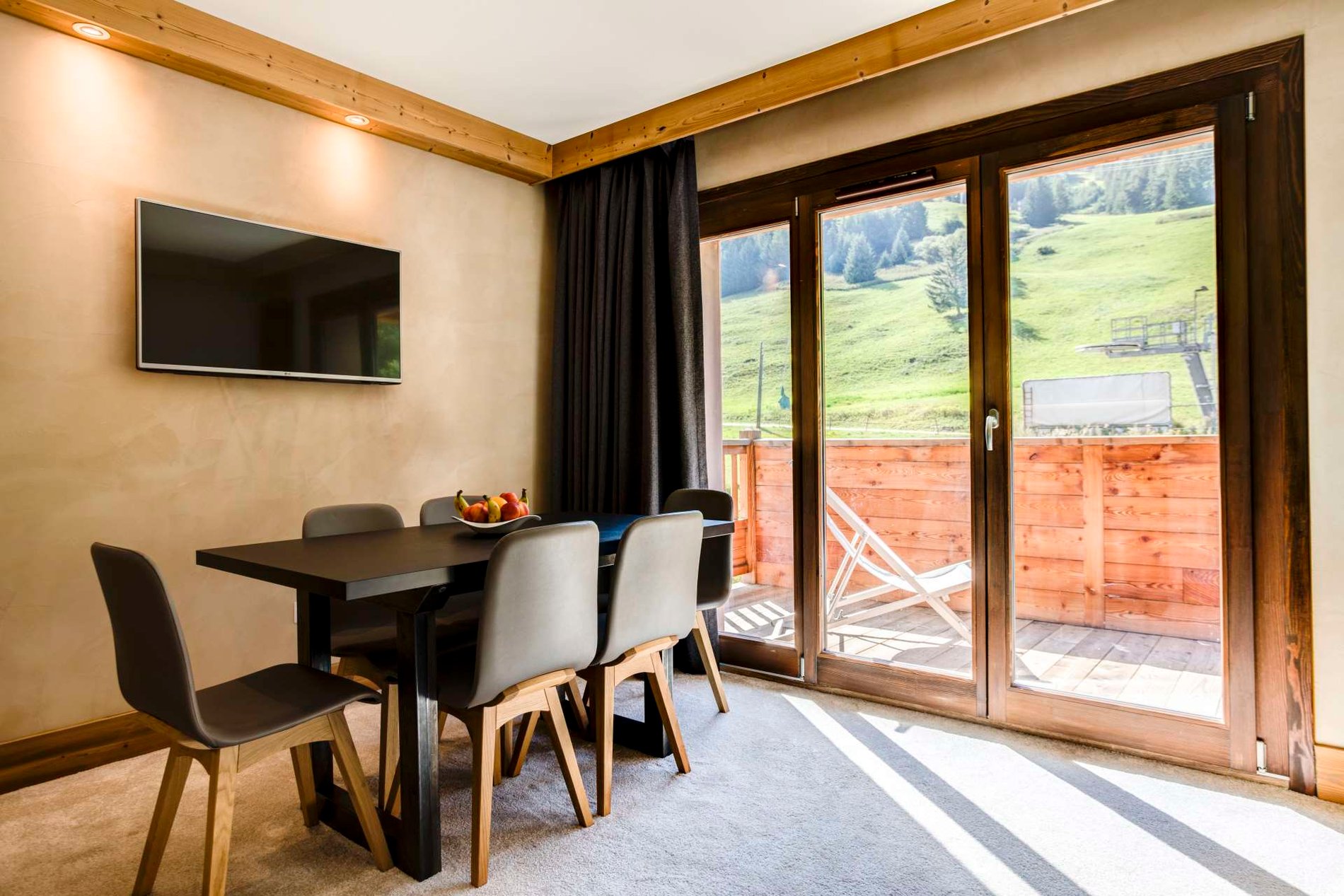 dfcb3e82-2559-428d-8850-63d55ca5fc33