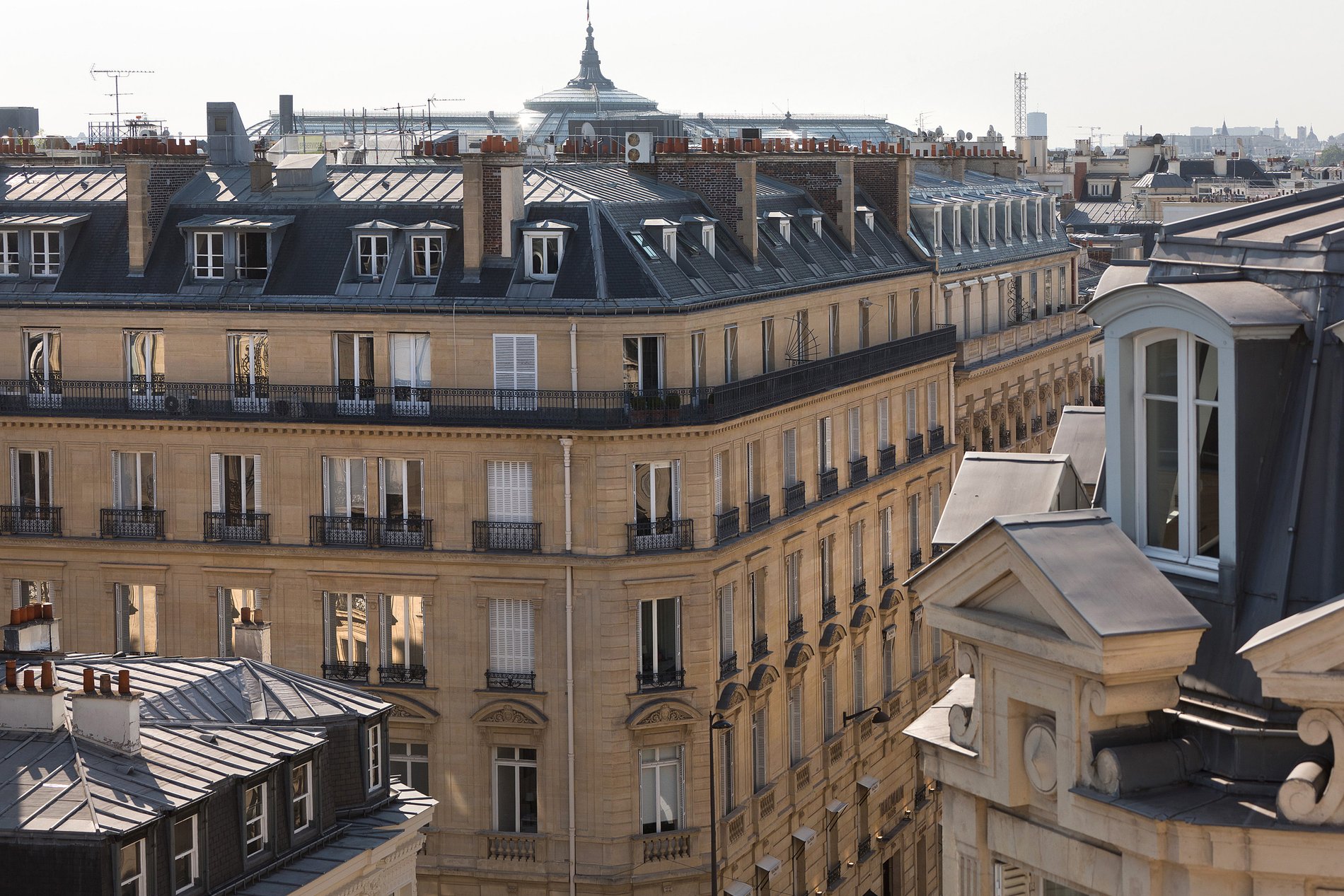 e0676c50-0aea-4273-a33f-305a9ed649b3