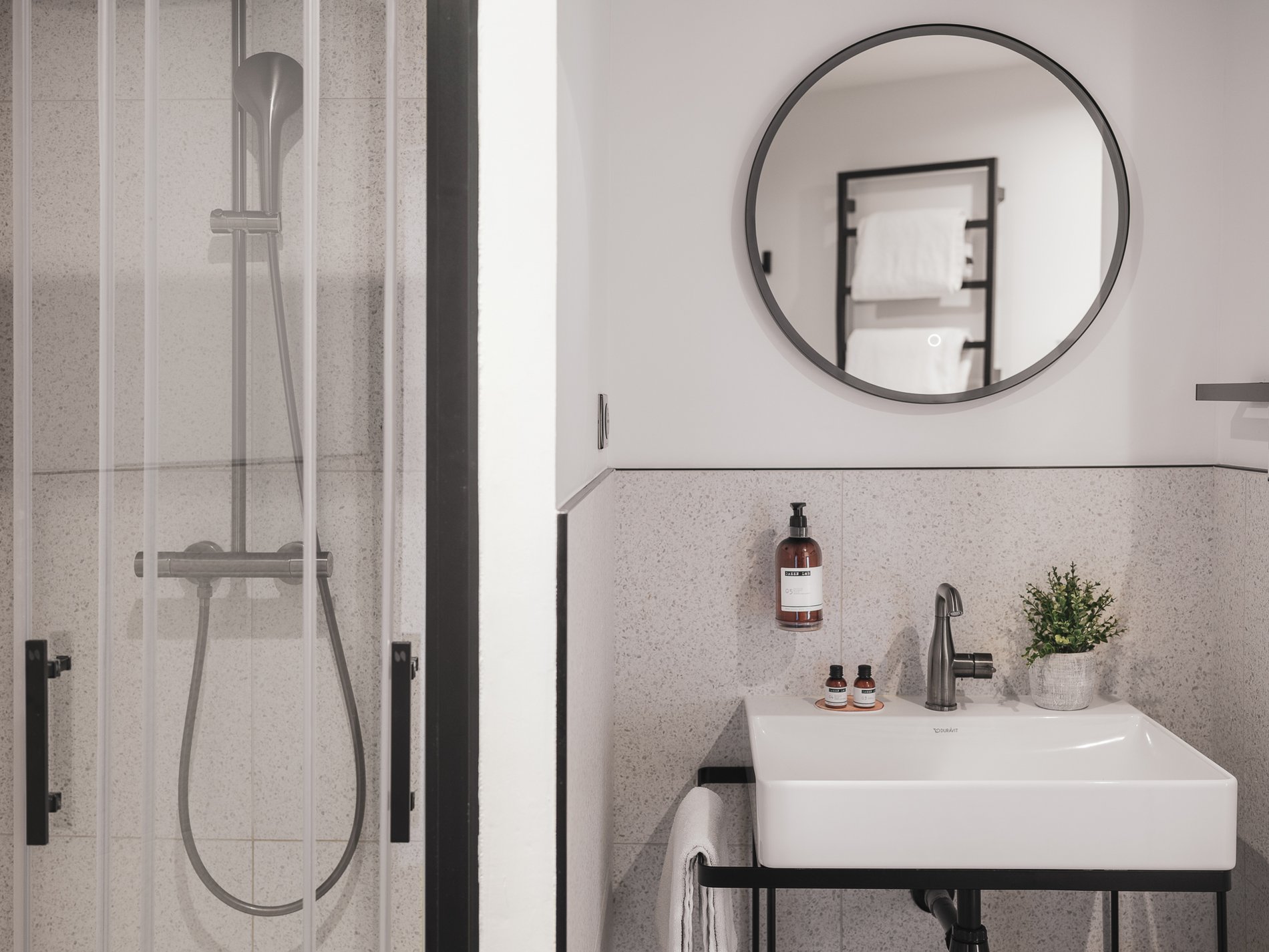 e15086ea-ae23-4af1-8042-7cacdf99a8b3