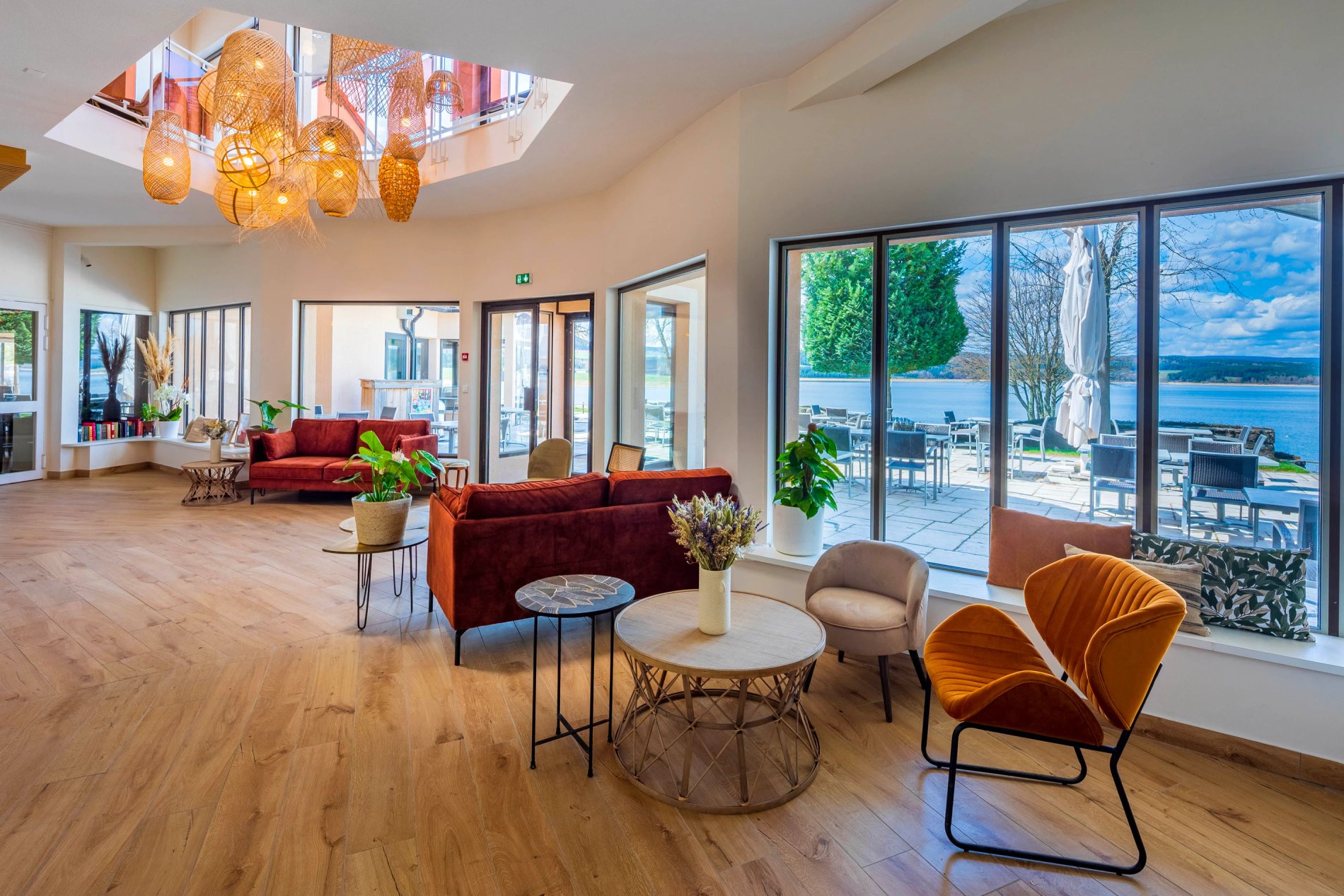 e5dff3d7-c728-45c3-b06d-3fcf0478e87a