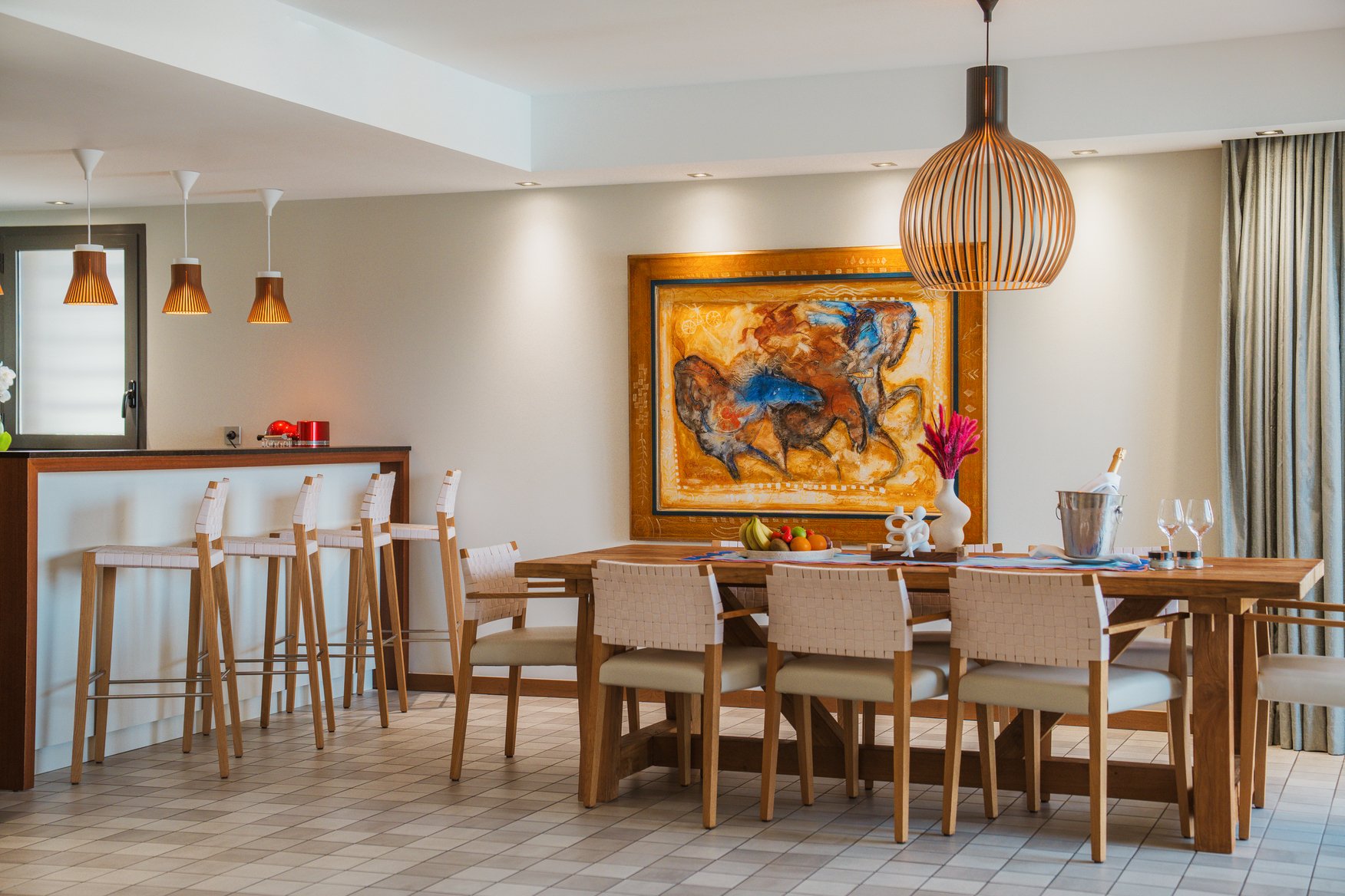 e6053124-ef41-4ded-80c9-4c317aa4bd86