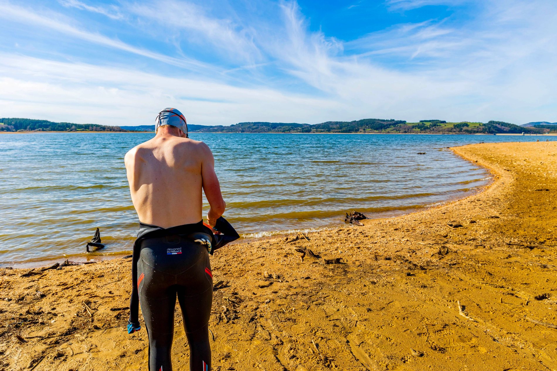 ea36fe03-ae98-4df1-9cc5-c61e8b2fb7e4