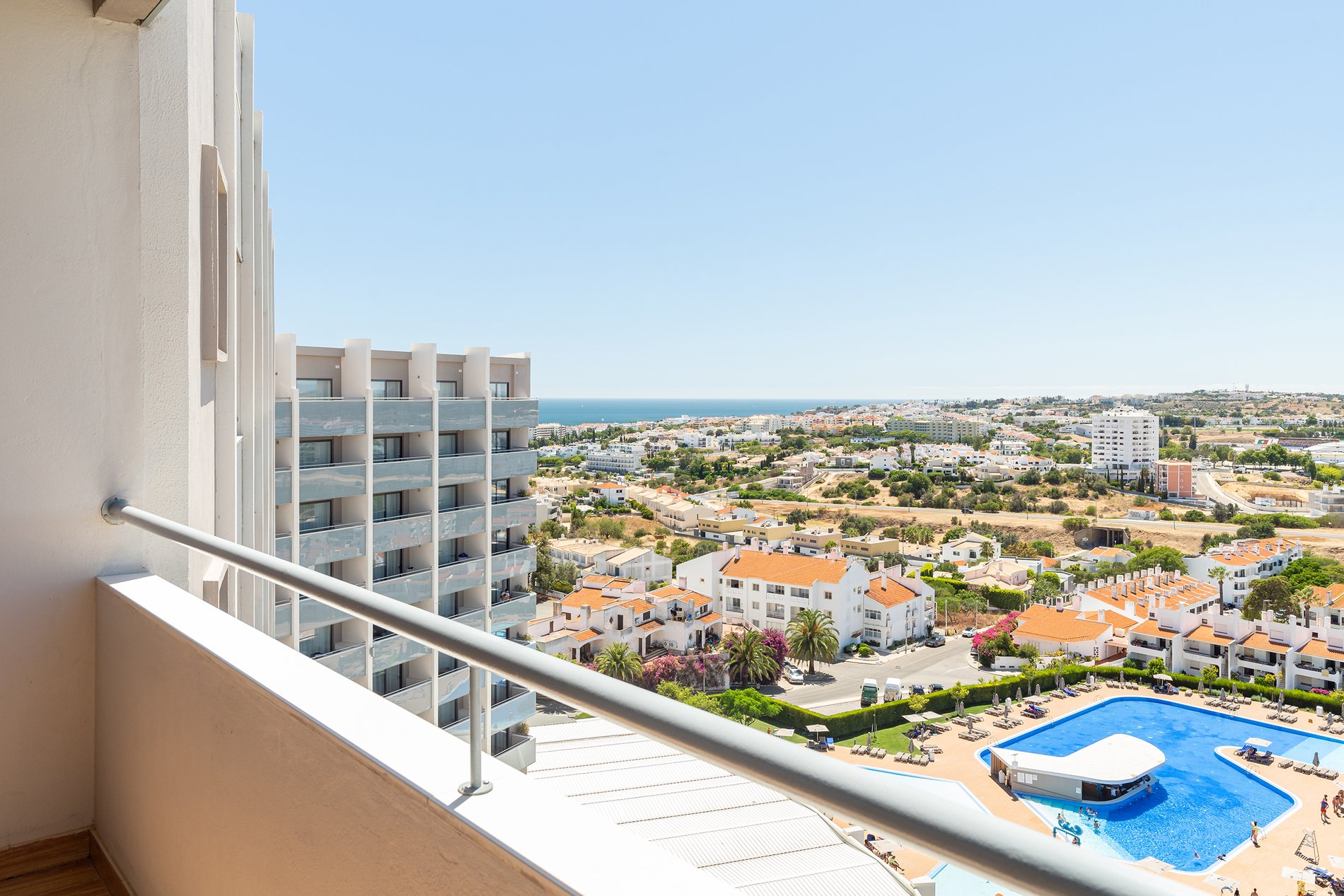 edb37ca3-ade6-4ae7-ac59-c9ad01a710ee