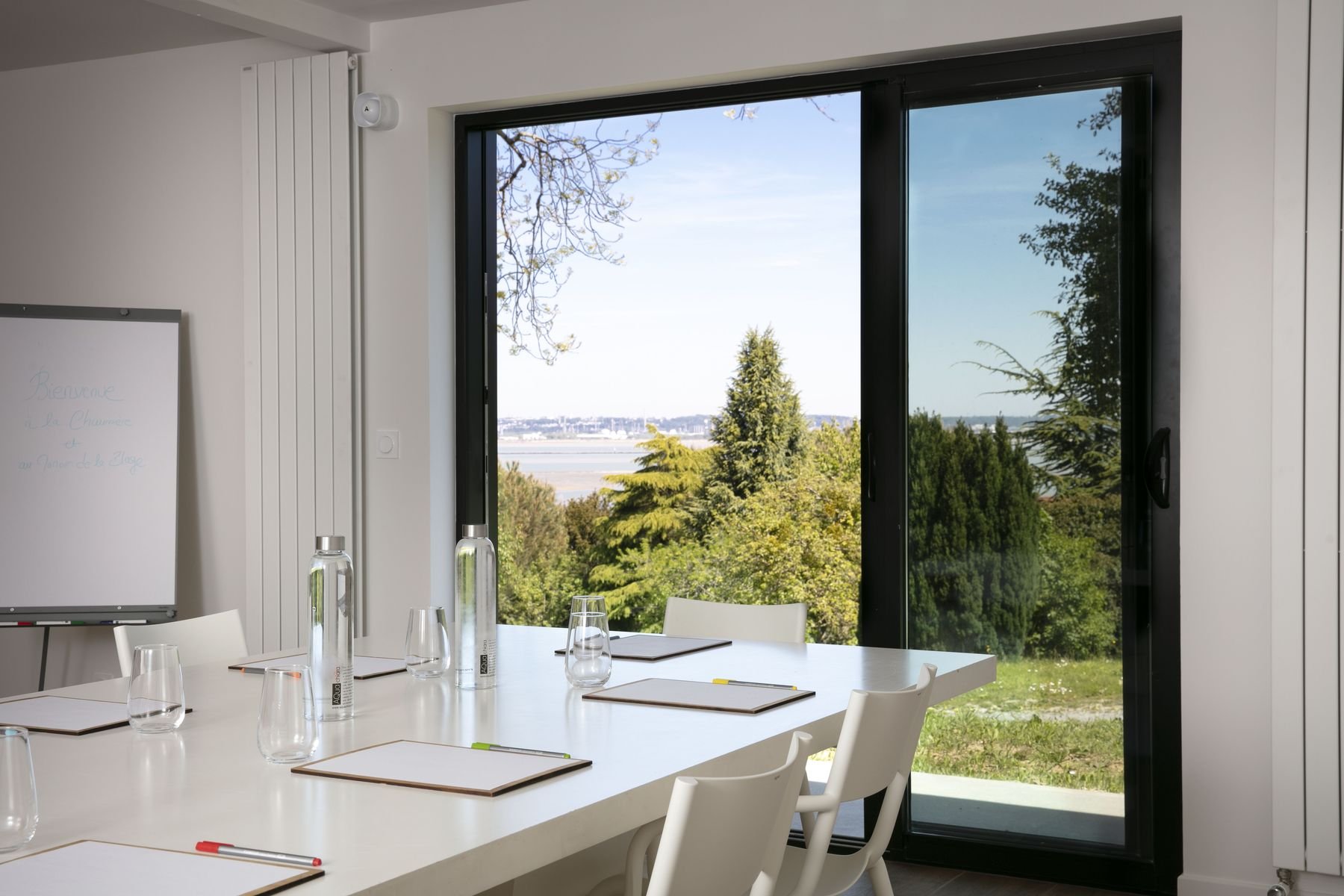 efed769e-8c14-49b0-97e4-558886a592e0