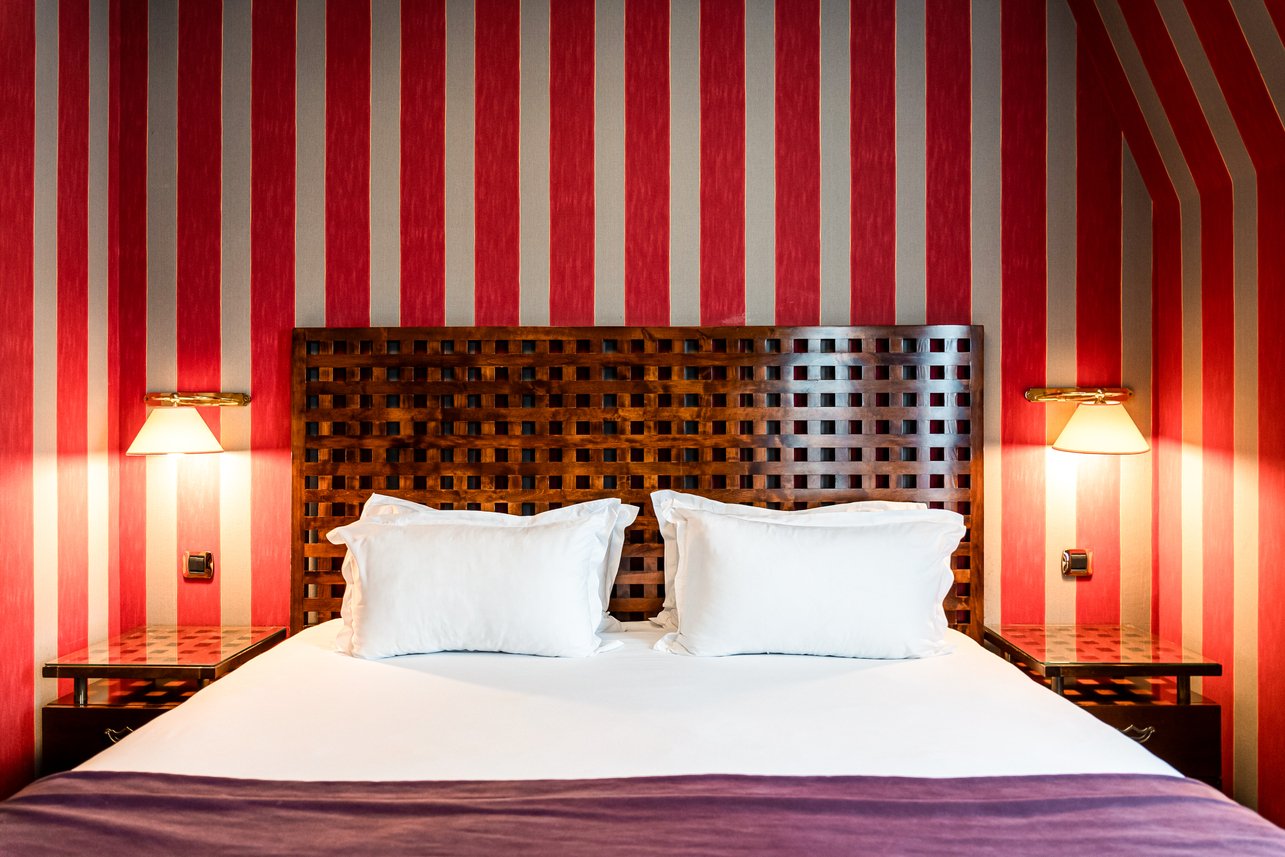 f0eb3fcb-8b0d-4f68-b331-010e1811ff51