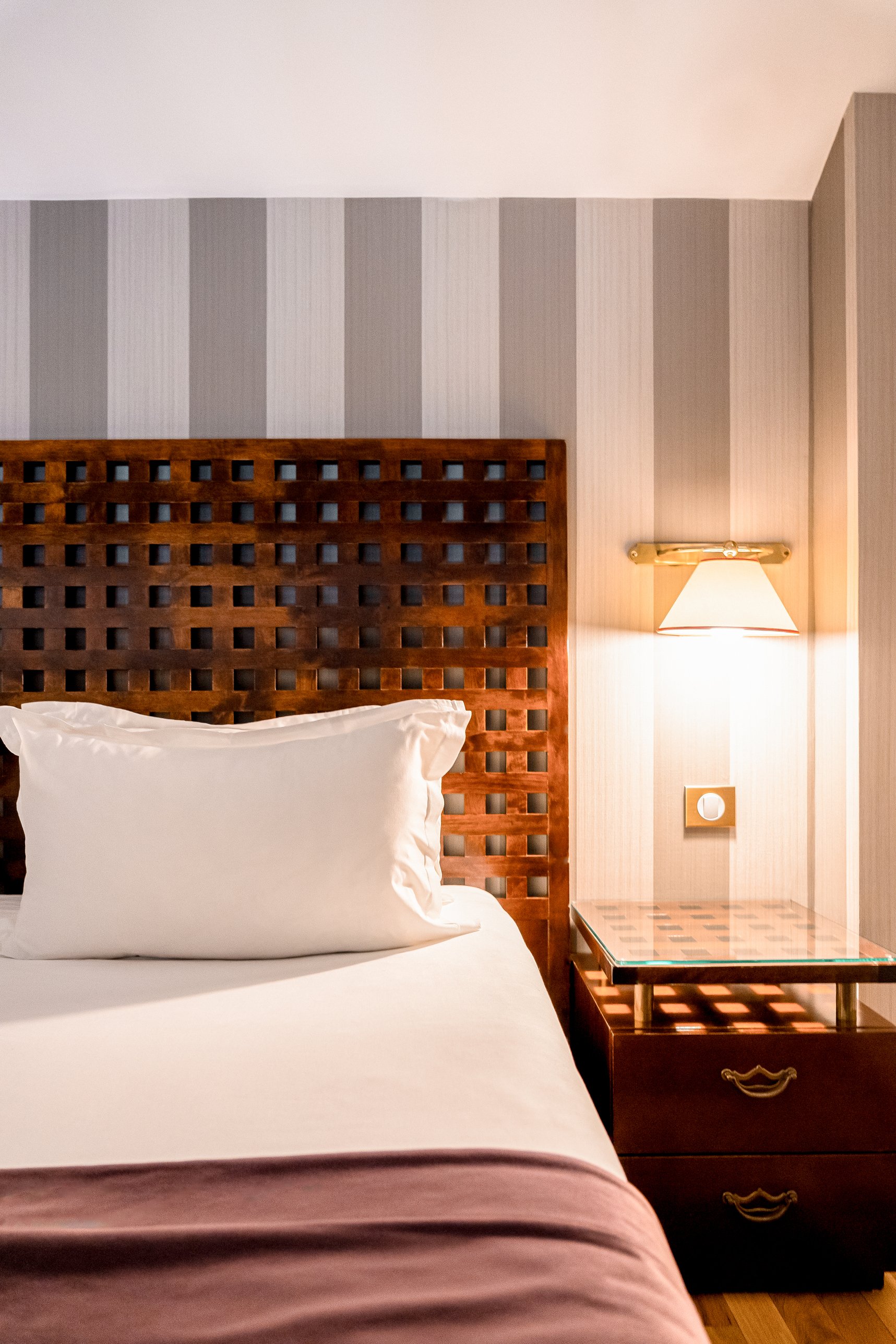 f2967065-5bad-4ea5-9994-1480599b5b7c