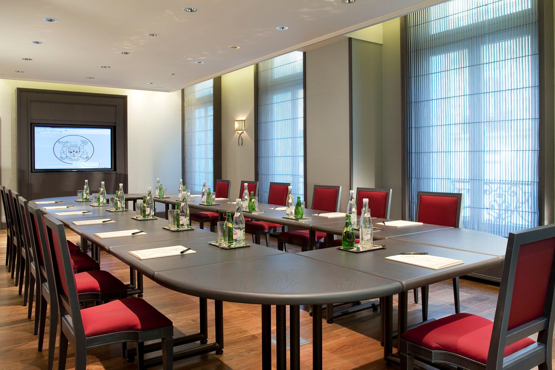 f6160fb8-4c41-4c4a-9d01-89d8a89cb402