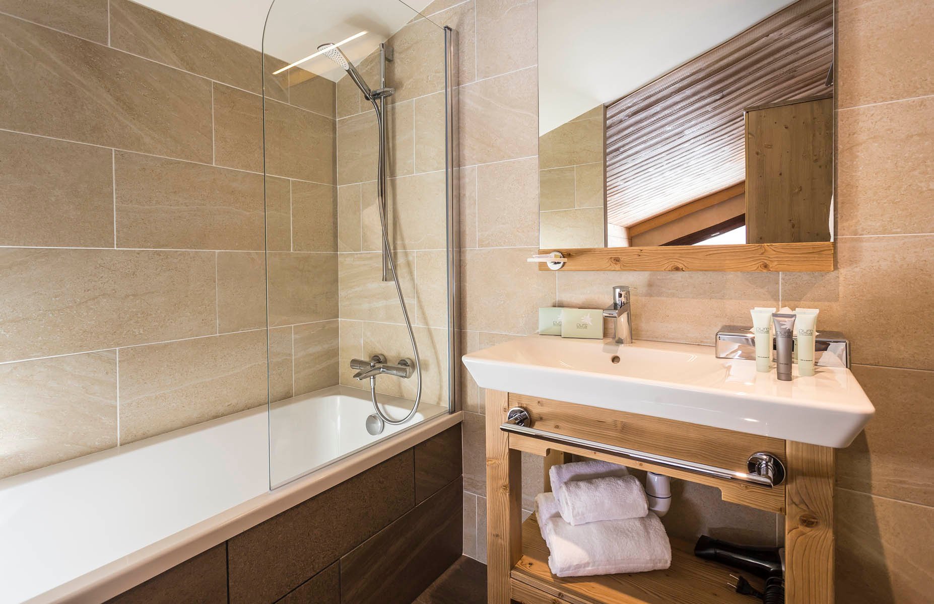 f861fbdb-27fb-4f73-beea-7e0bc2476ad7