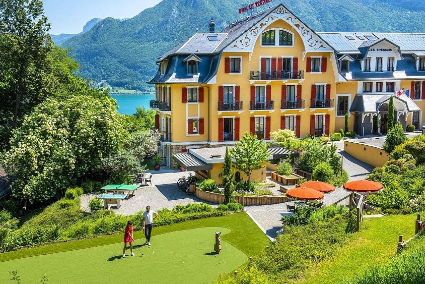 Les Tresoms Lake and Spa Resort in Annecy, France