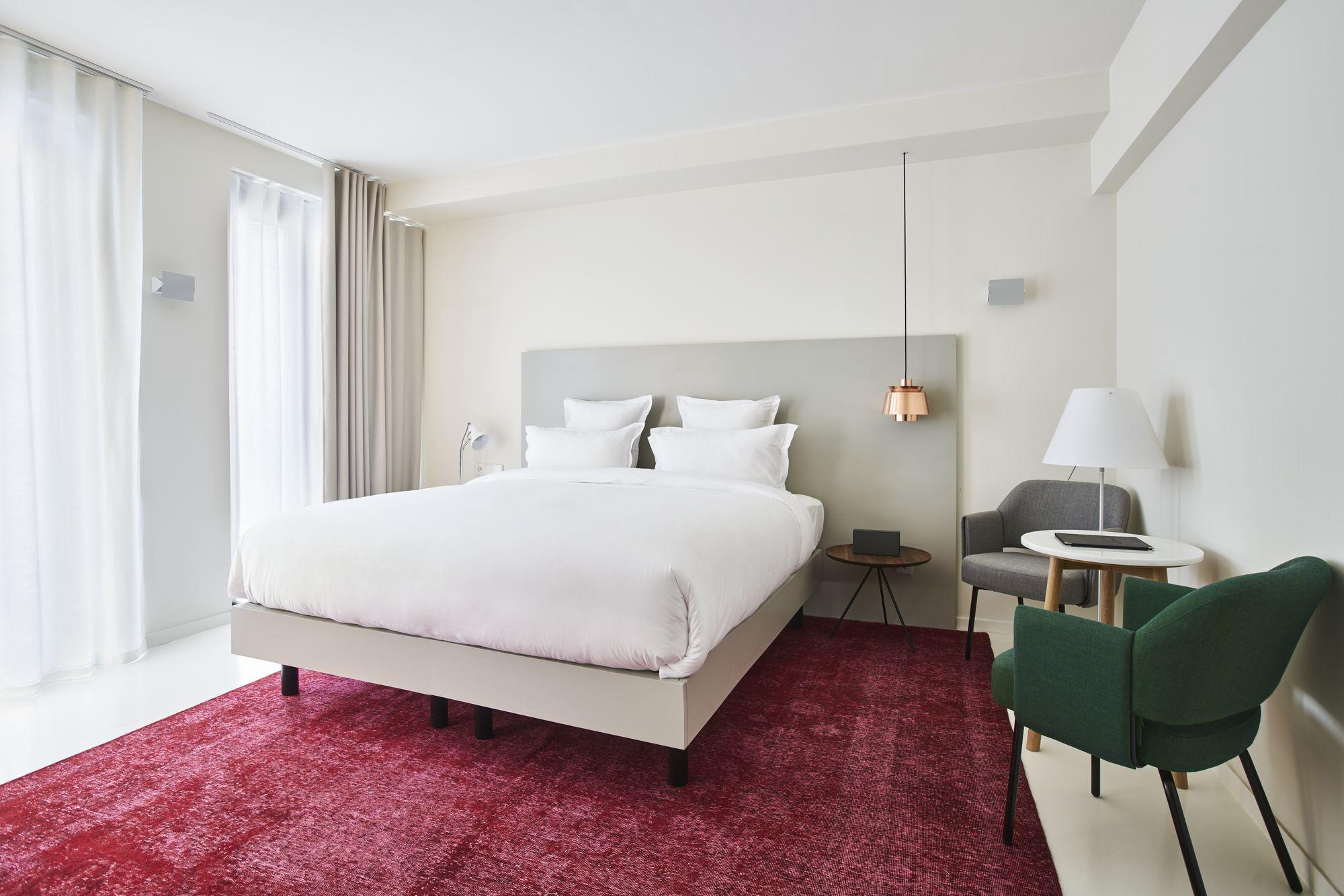 superior room design 9 Hotel Sablon Brussels