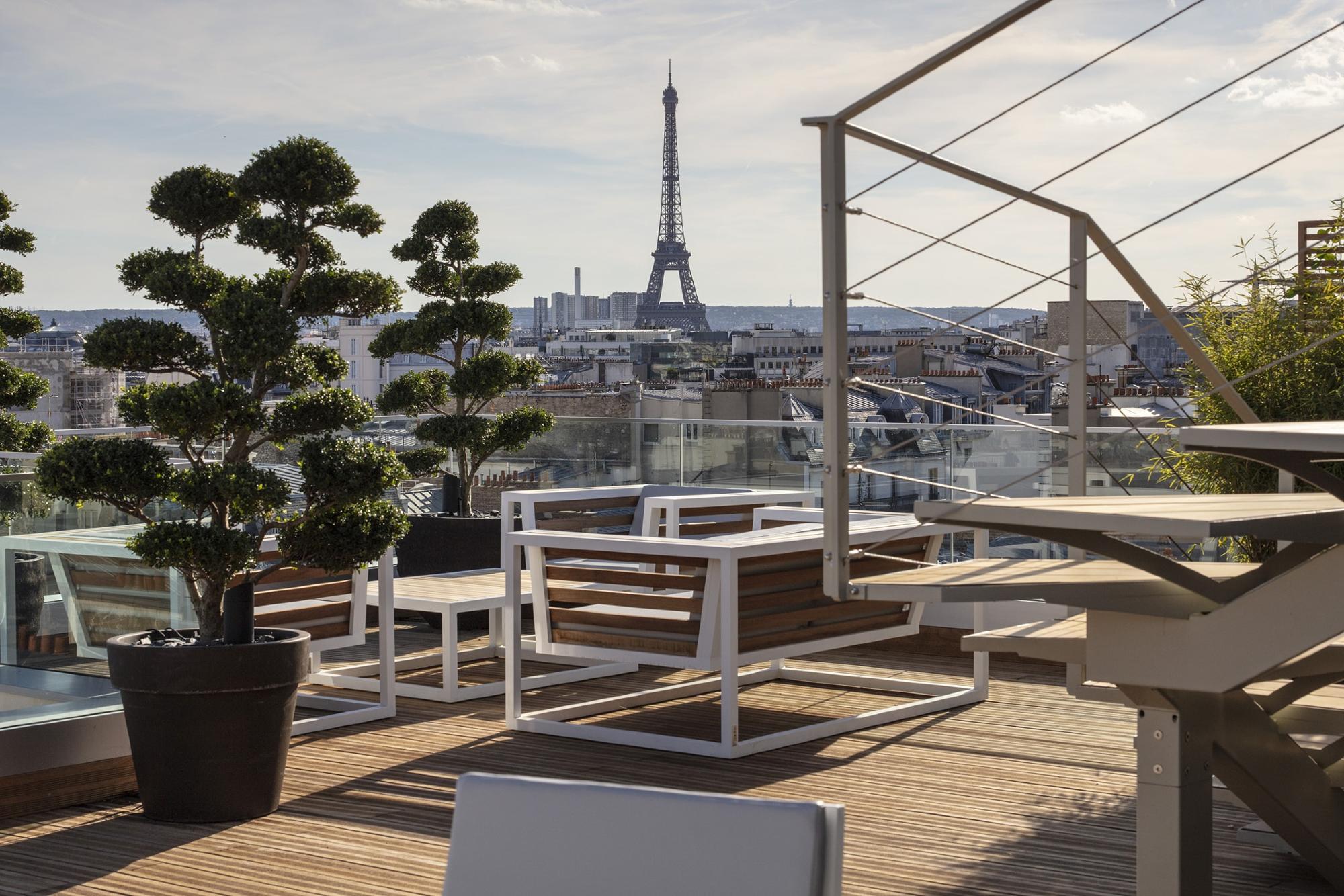 Hôtel Bowmann | Terrasse avec vue sur la Tour Eiffel