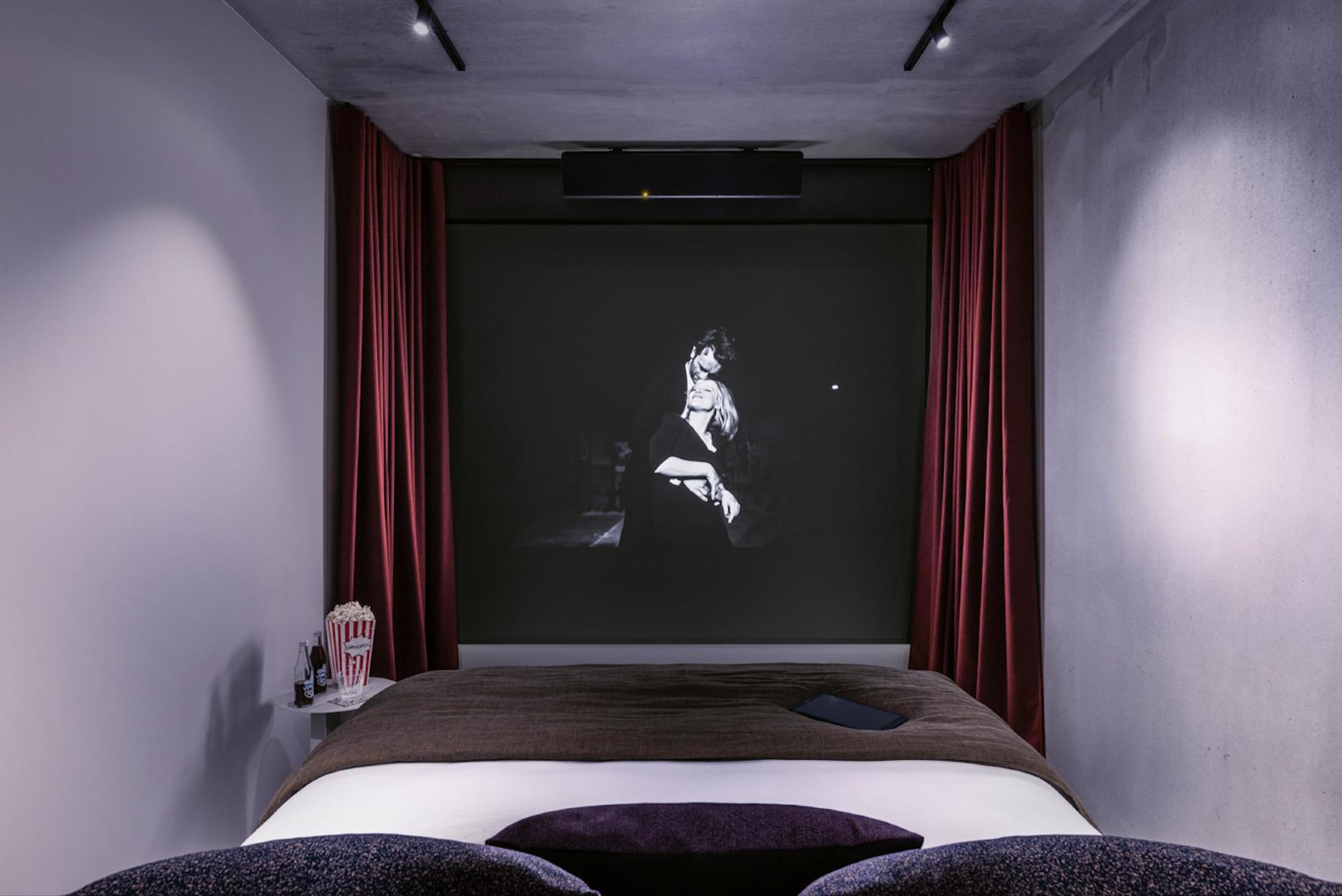 Hotel Cinema Paradiso | Paradiso Room twin beds