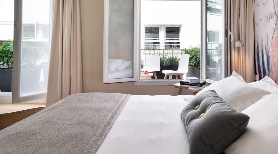 Hôtel Max | Terrasse | Lit double | confort
