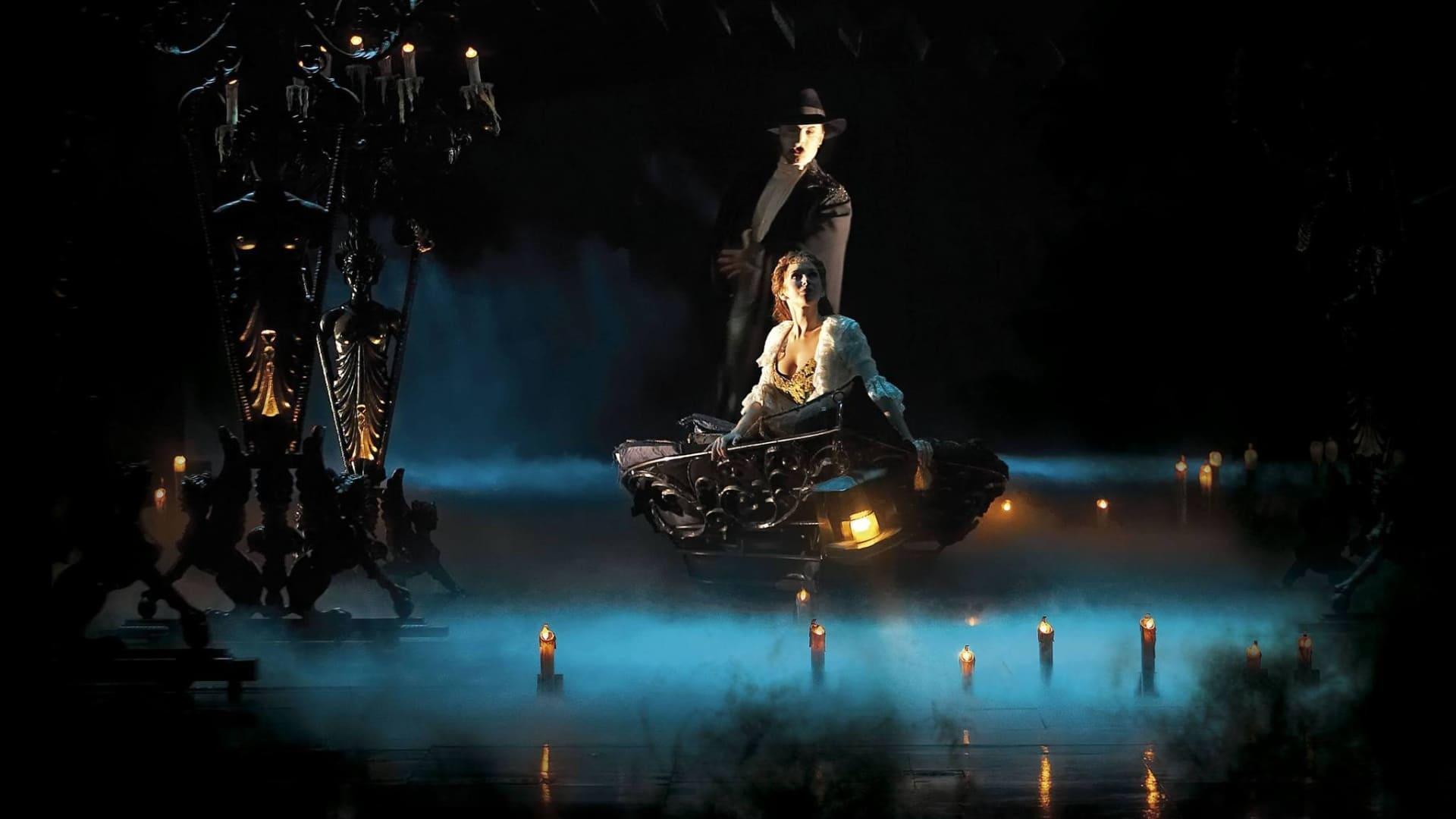 Le fantôme de l'Opéra, personnage du roman de Gaston Leroux, hanterait les sous-sols de l'opéra
