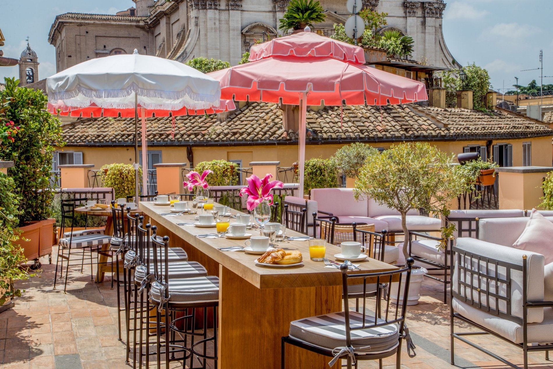 Hotel Promenuda Rome The rooftop terrace bar at our boutique hotel in Rome | 9 Hotel Cesari