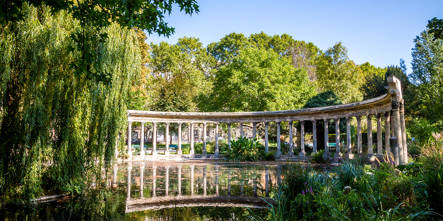 Parc Monceau, public garden in Paris, 15 minutes away from Hotel Gramont
